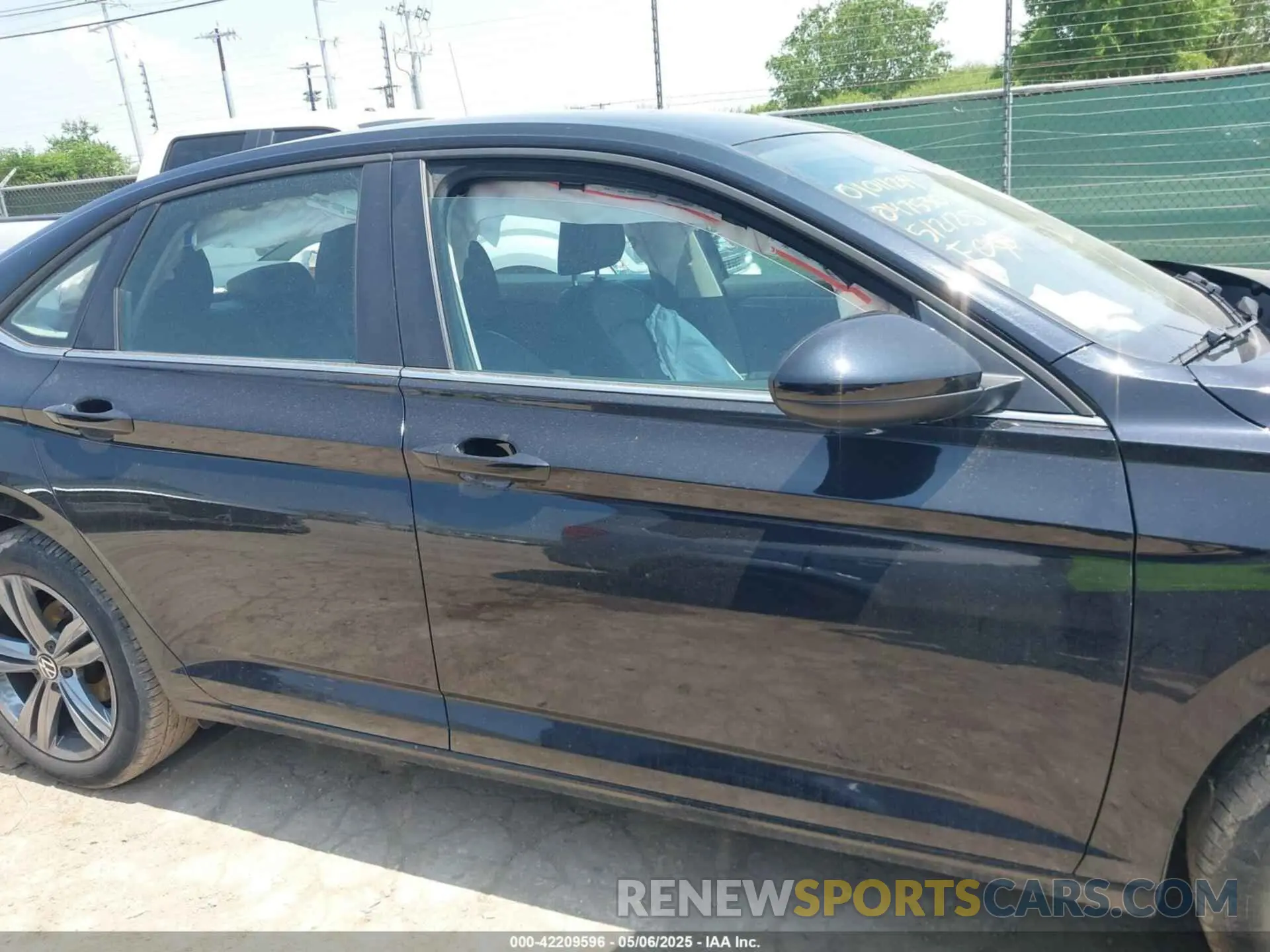 12 fotografías del automóvil dañado 3VWEM7BU6RM047530 VOLKSWAGEN JETTA 2024