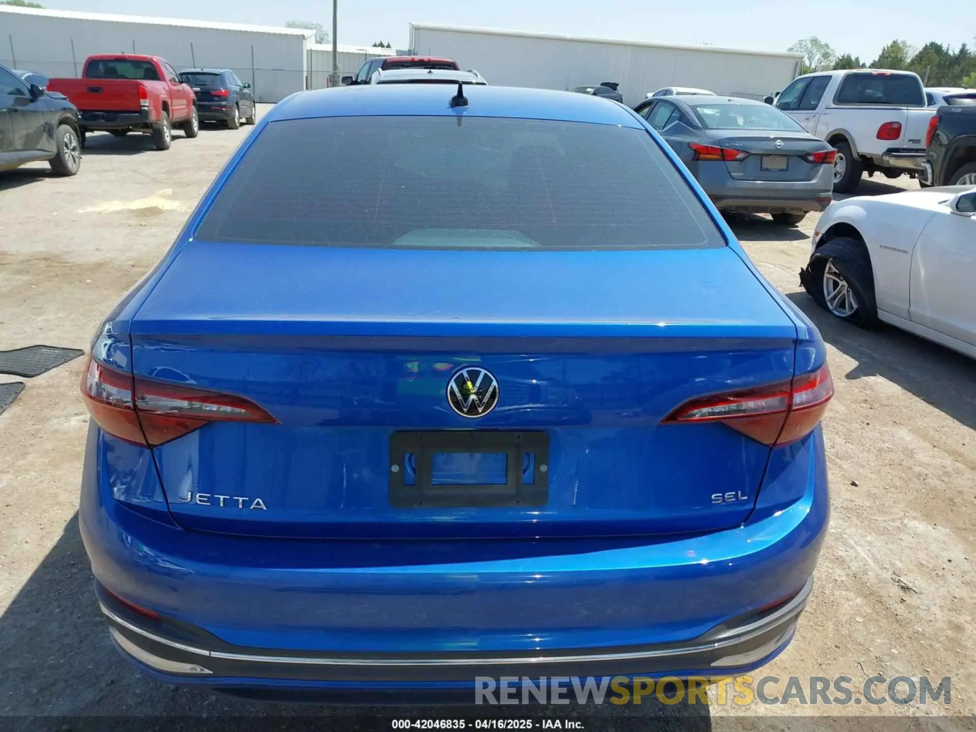 16 fotografías del automóvil dañado 3VWGM7BU0RM046494 VOLKSWAGEN JETTA 2024