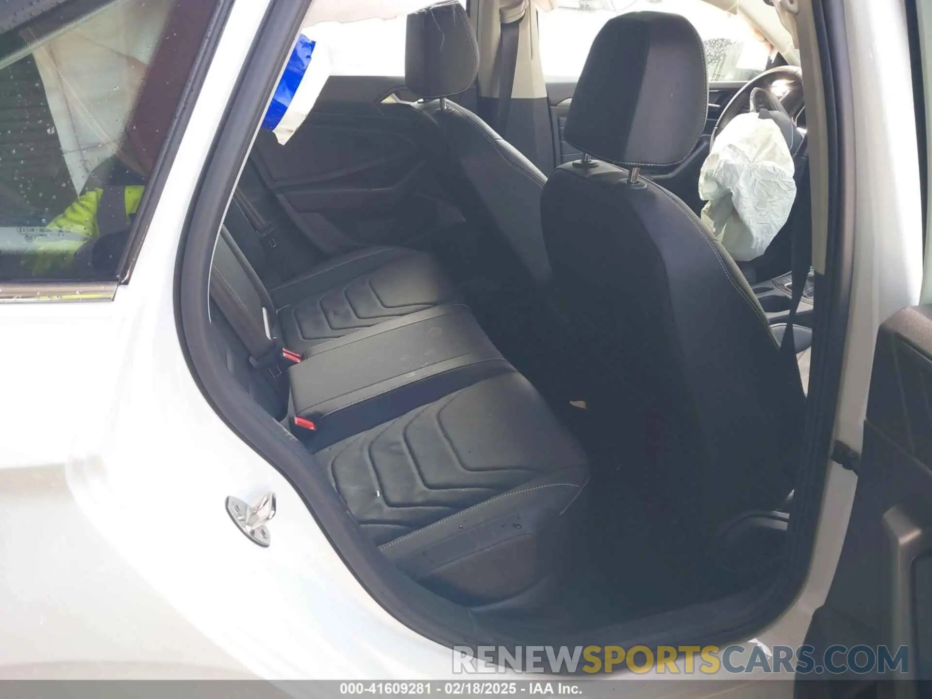 8 fotografías del automóvil dañado 3VWGM7BU0RM059701 VOLKSWAGEN JETTA 2024