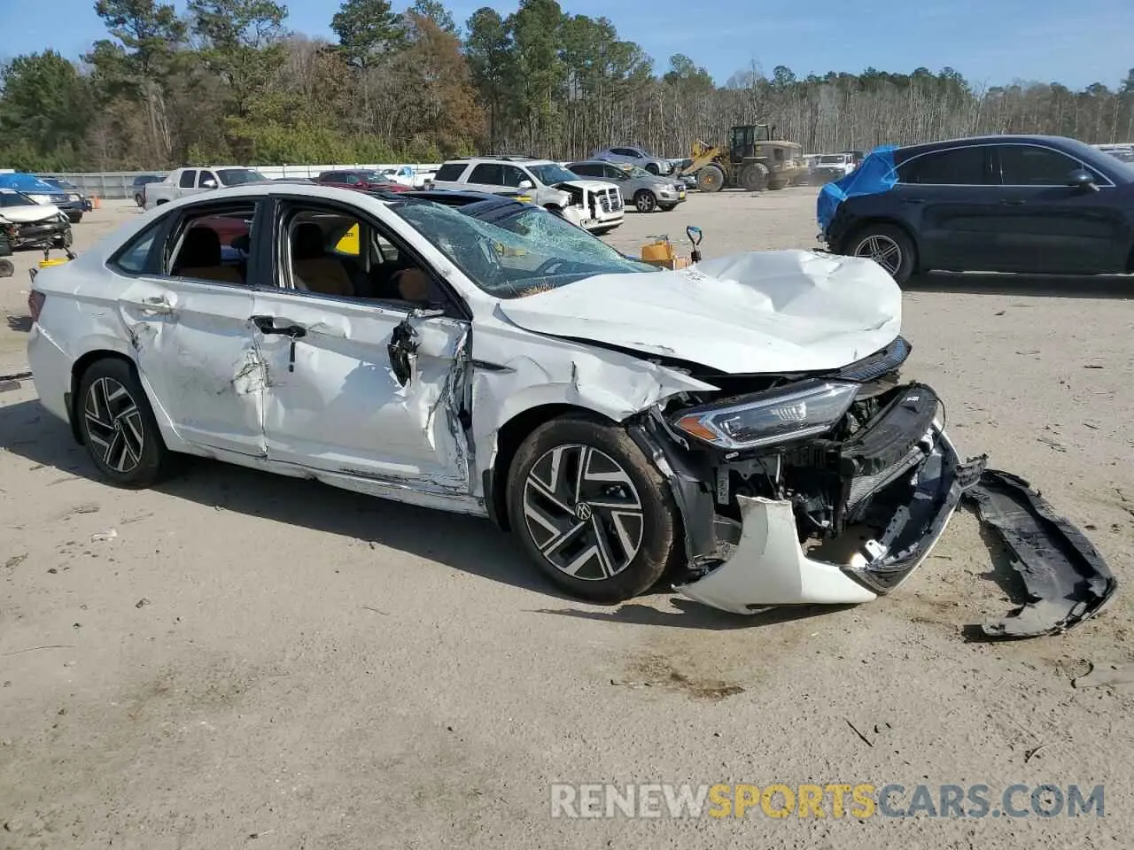 4 fotografías del automóvil dañado 3VWGM7BU4RM050791 VOLKSWAGEN JETTA 2024