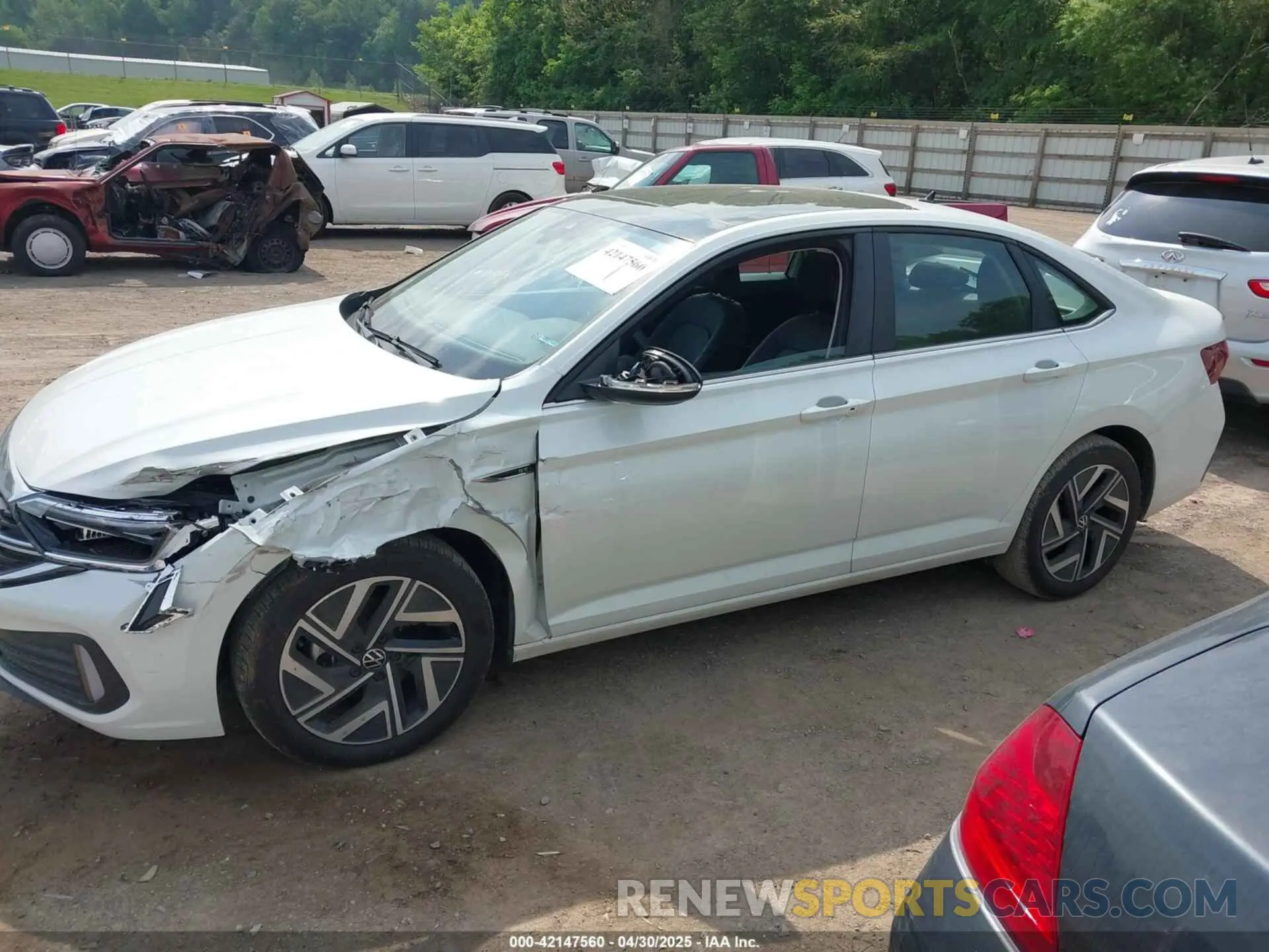 14 fotografías del automóvil dañado 3VWGM7BU5RM009182 VOLKSWAGEN JETTA 2024