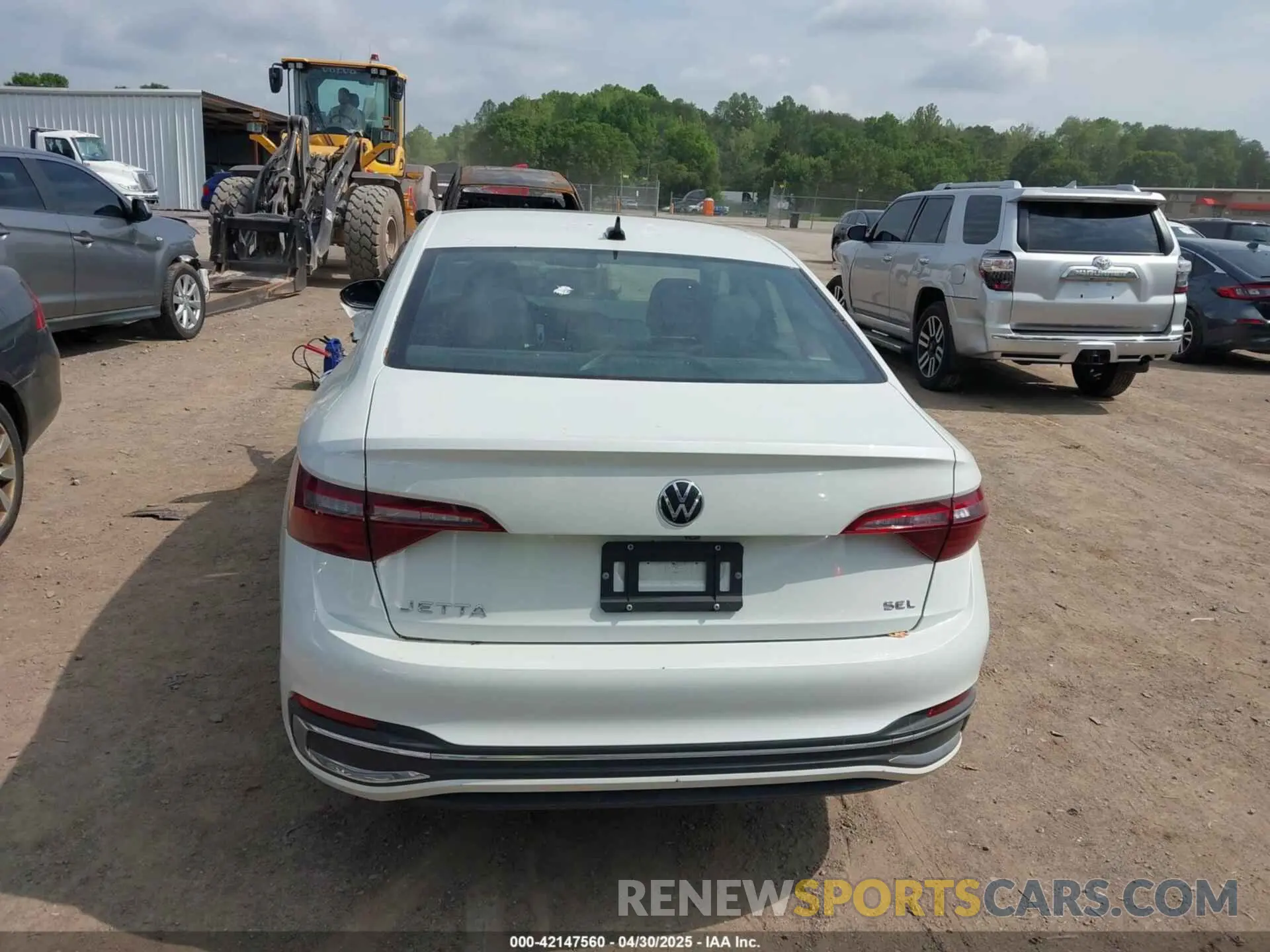 16 fotografías del automóvil dañado 3VWGM7BU5RM009182 VOLKSWAGEN JETTA 2024