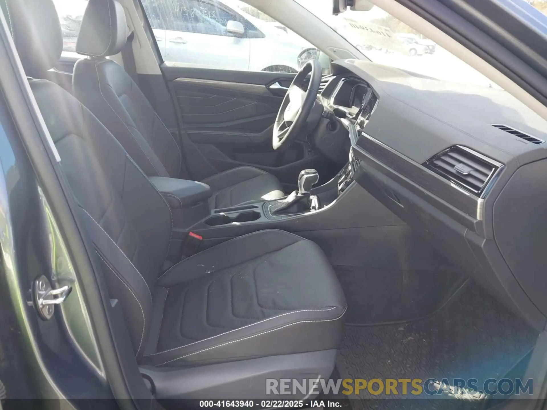 5 fotografías del automóvil dañado 3VWGM7BU6RM017906 VOLKSWAGEN JETTA 2024
