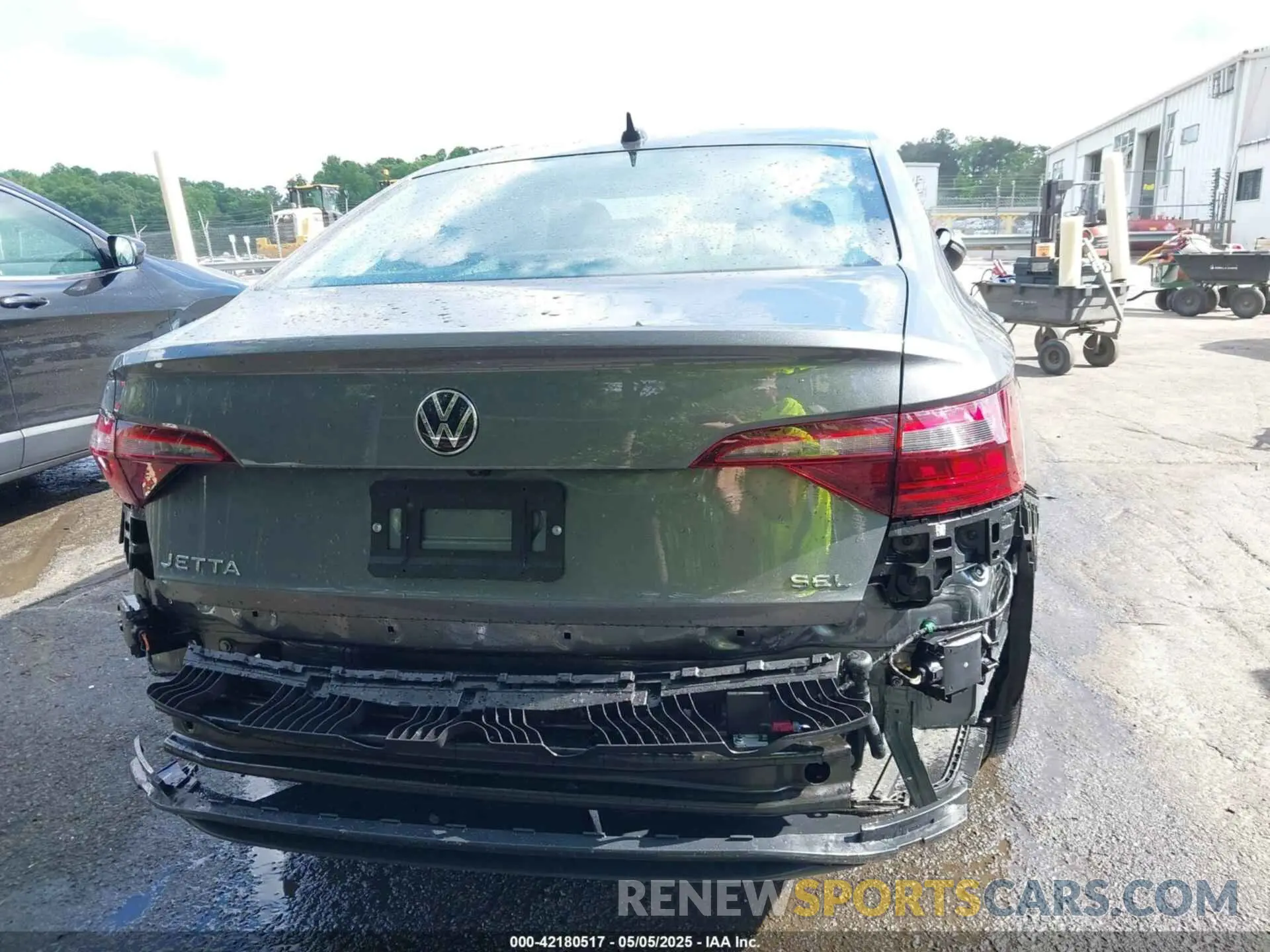17 fotografías del automóvil dañado 3VWGM7BU9RM053363 VOLKSWAGEN JETTA 2024