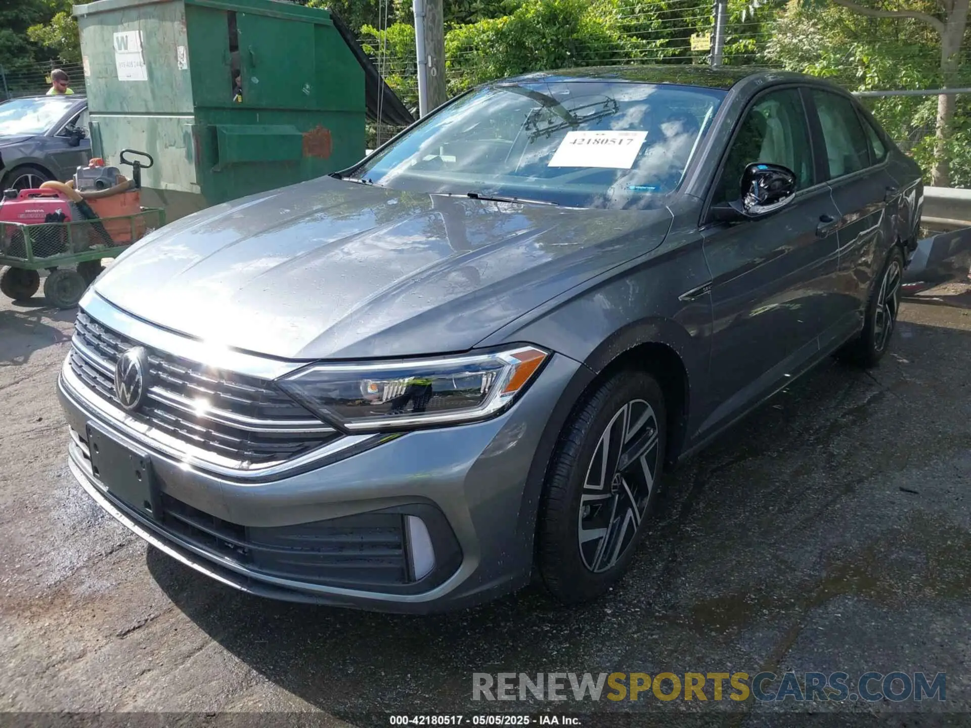 2 fotografías del automóvil dañado 3VWGM7BU9RM053363 VOLKSWAGEN JETTA 2024