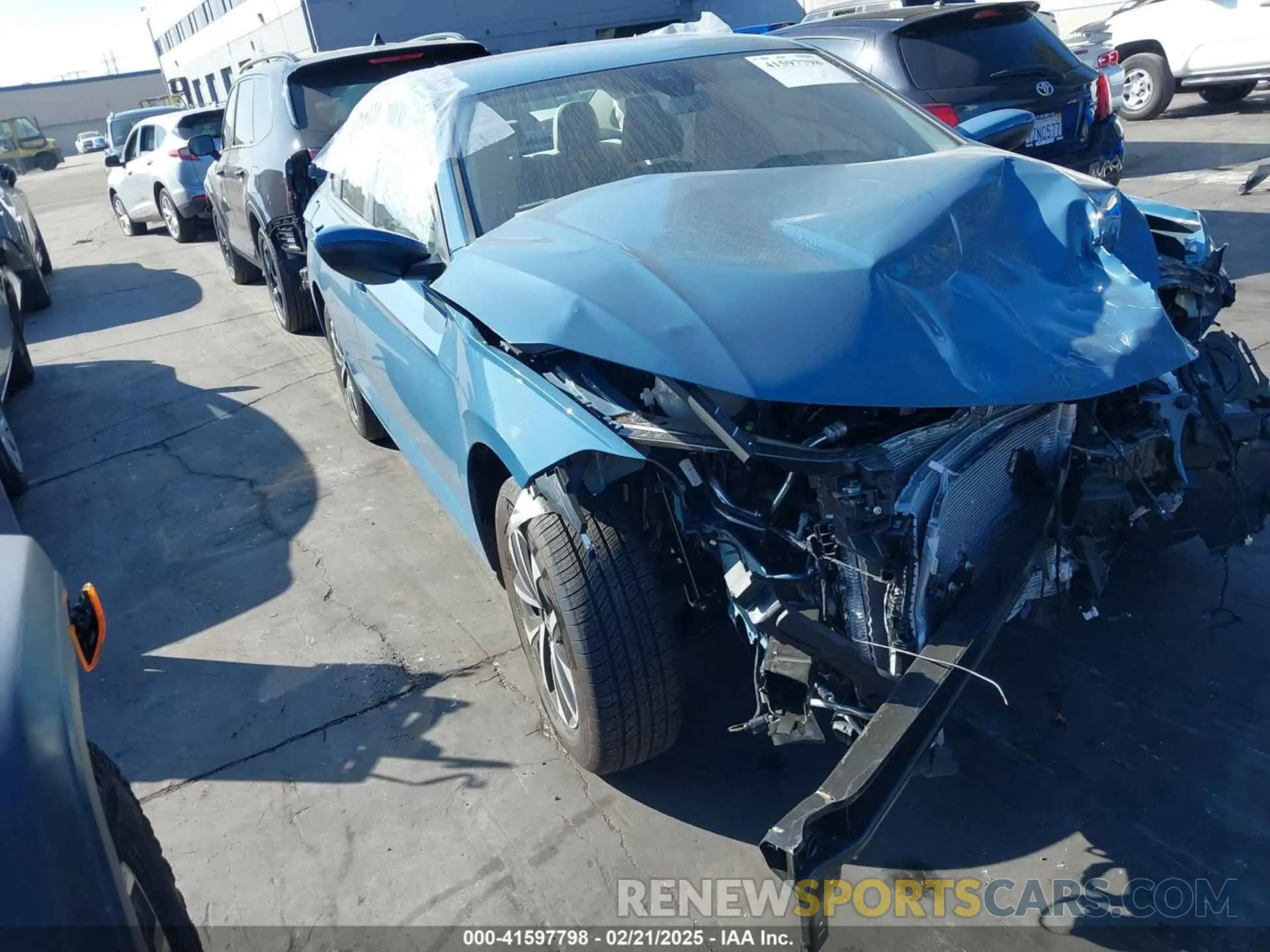 1 fotografías del automóvil dañado 3VW5X7BU0SM047164 VOLKSWAGEN JETTA 2025