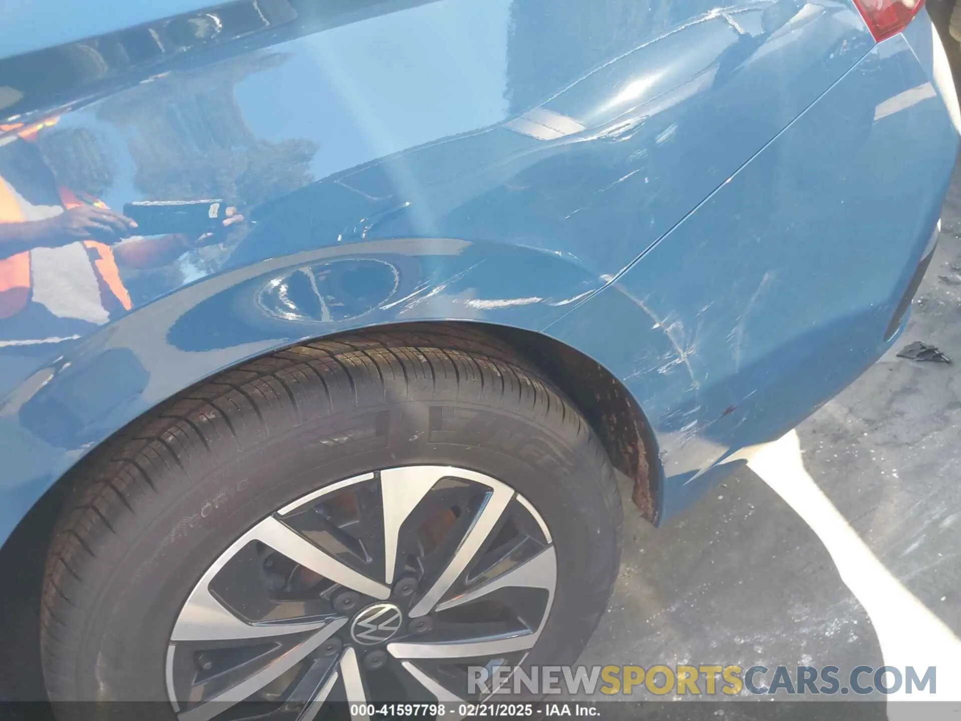 21 fotografías del automóvil dañado 3VW5X7BU0SM047164 VOLKSWAGEN JETTA 2025