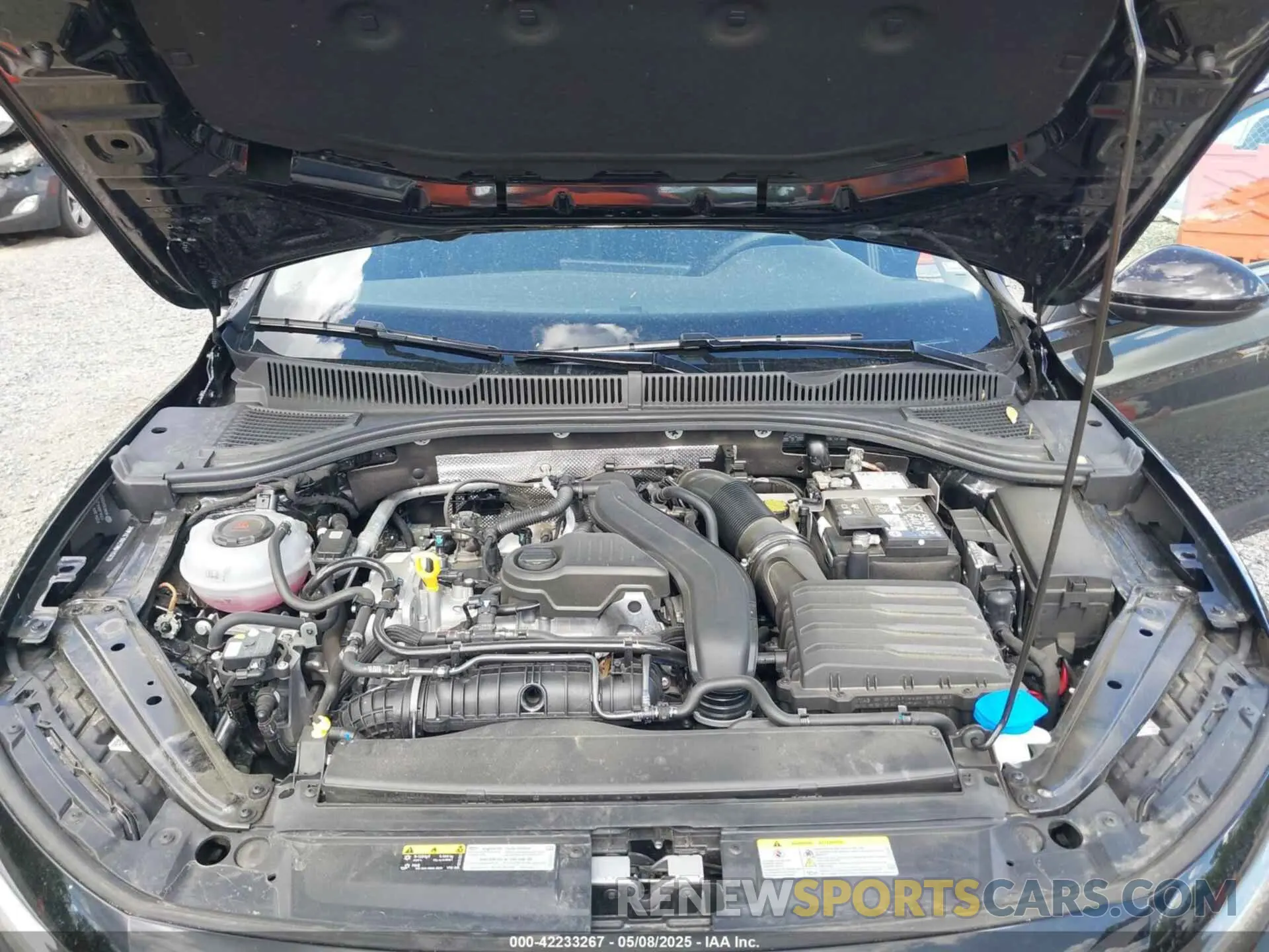 10 fotografías del automóvil dañado 3VW5X7BU2SM019320 VOLKSWAGEN JETTA 2025
