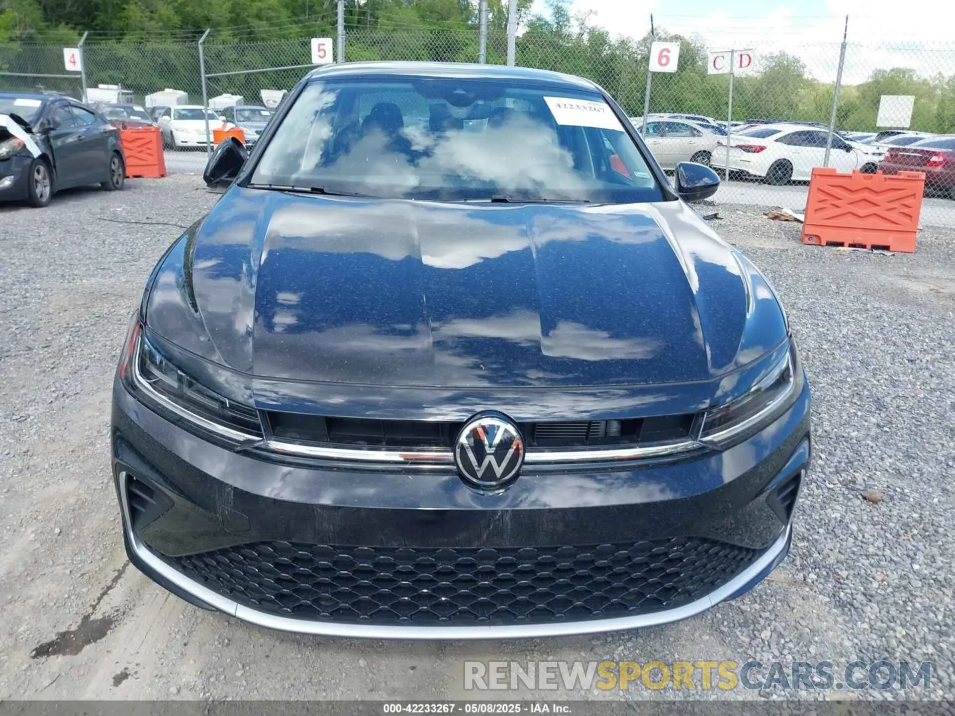 12 fotografías del automóvil dañado 3VW5X7BU2SM019320 VOLKSWAGEN JETTA 2025