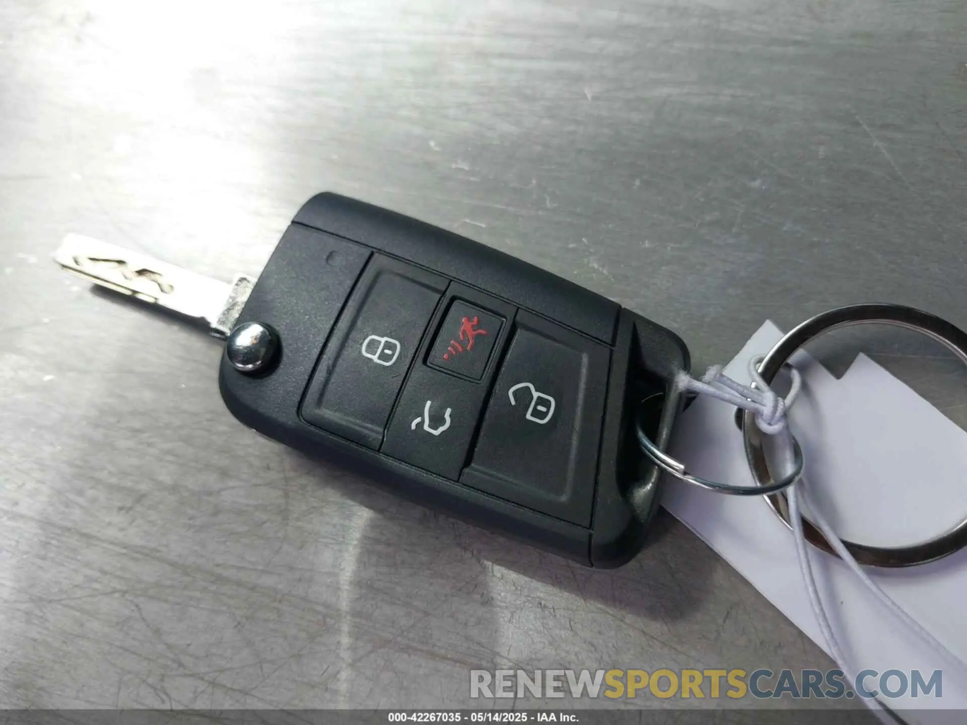 11 fotografías del automóvil dañado 3VW5X7BU4SM036684 VOLKSWAGEN JETTA 2025