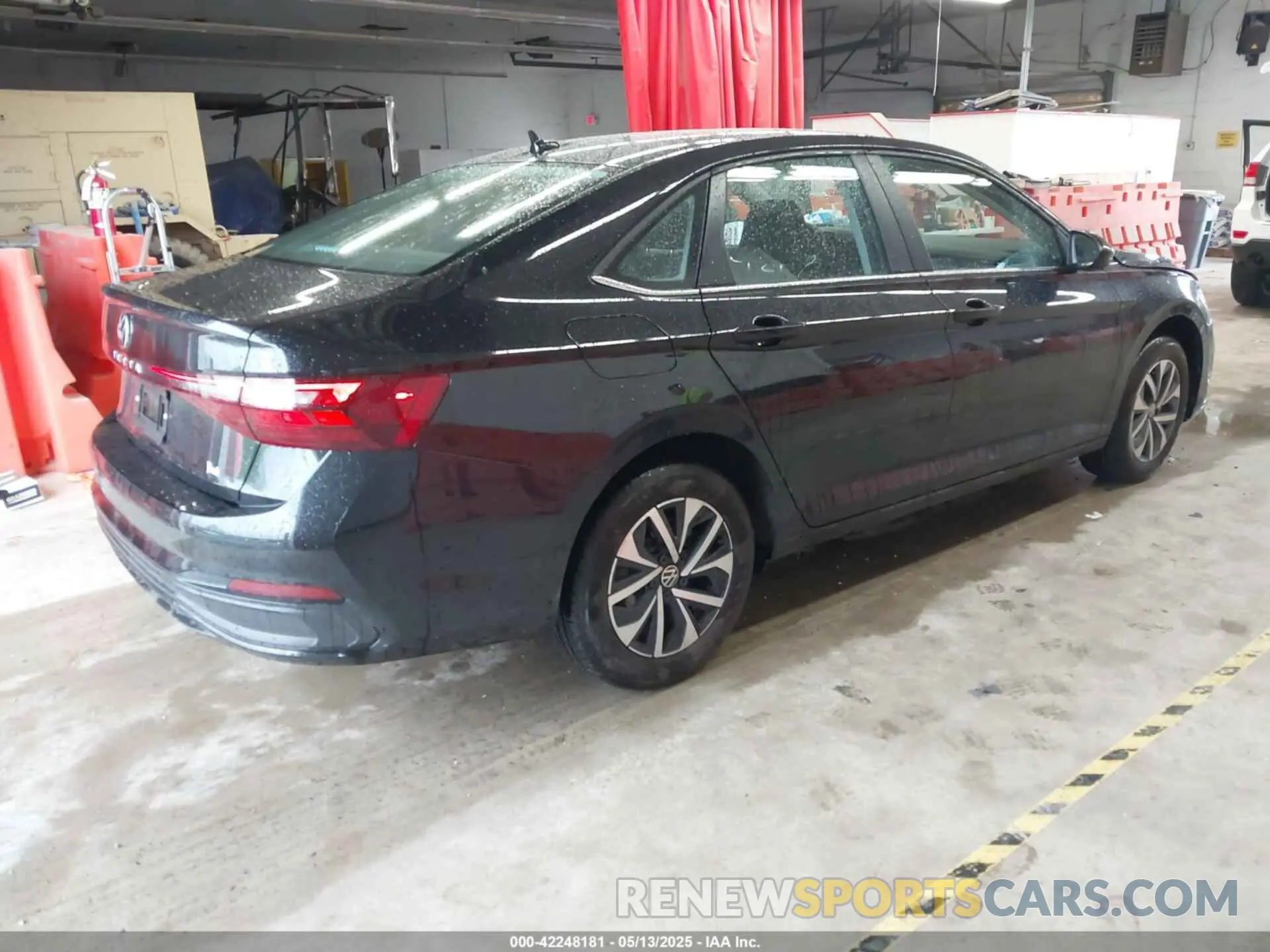 4 fotografías del automóvil dañado 3VW5X7BU5SM053199 VOLKSWAGEN JETTA 2025