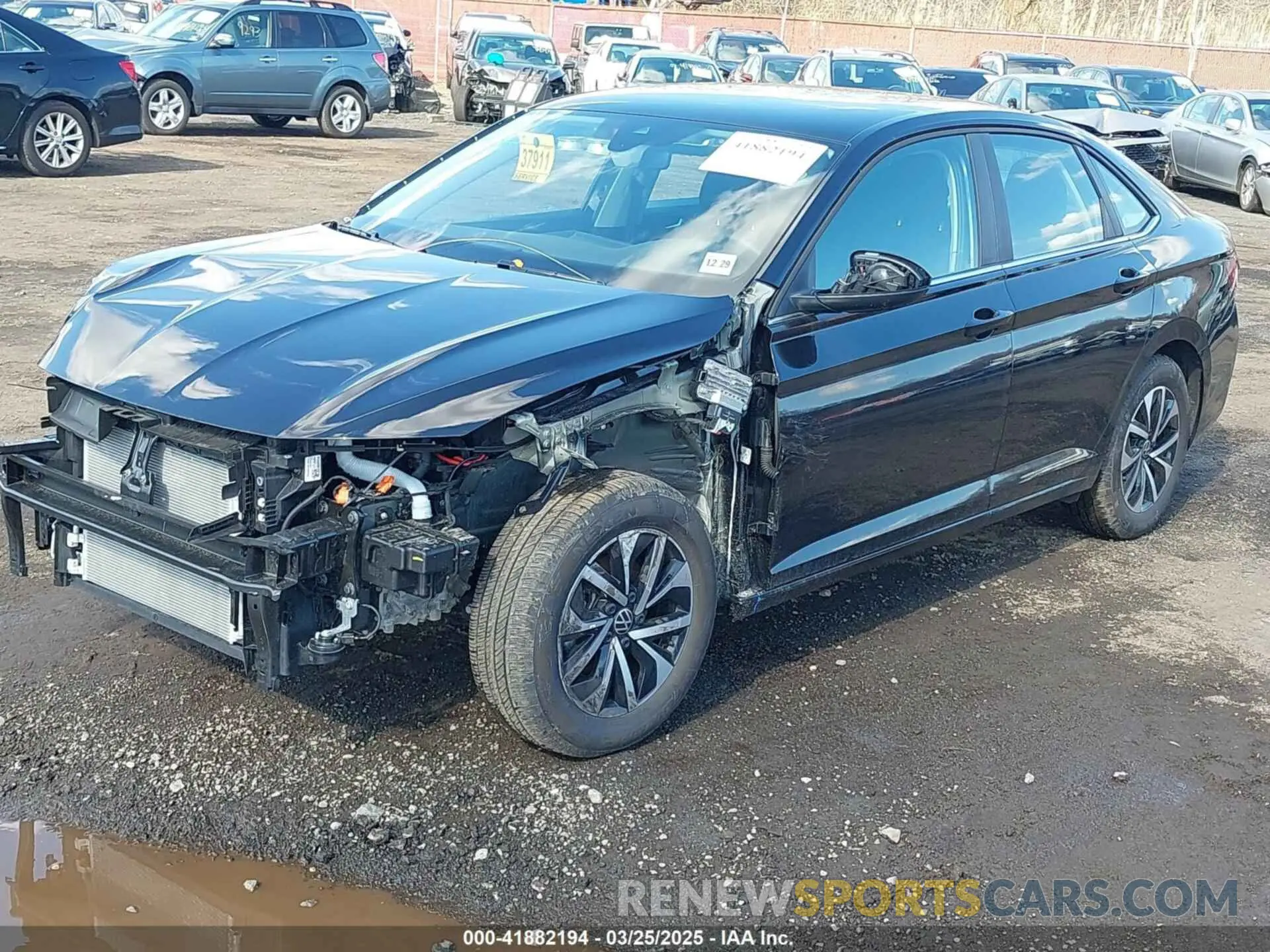 2 fotografías del automóvil dañado 3VW5X7BU6SM019868 VOLKSWAGEN JETTA 2025