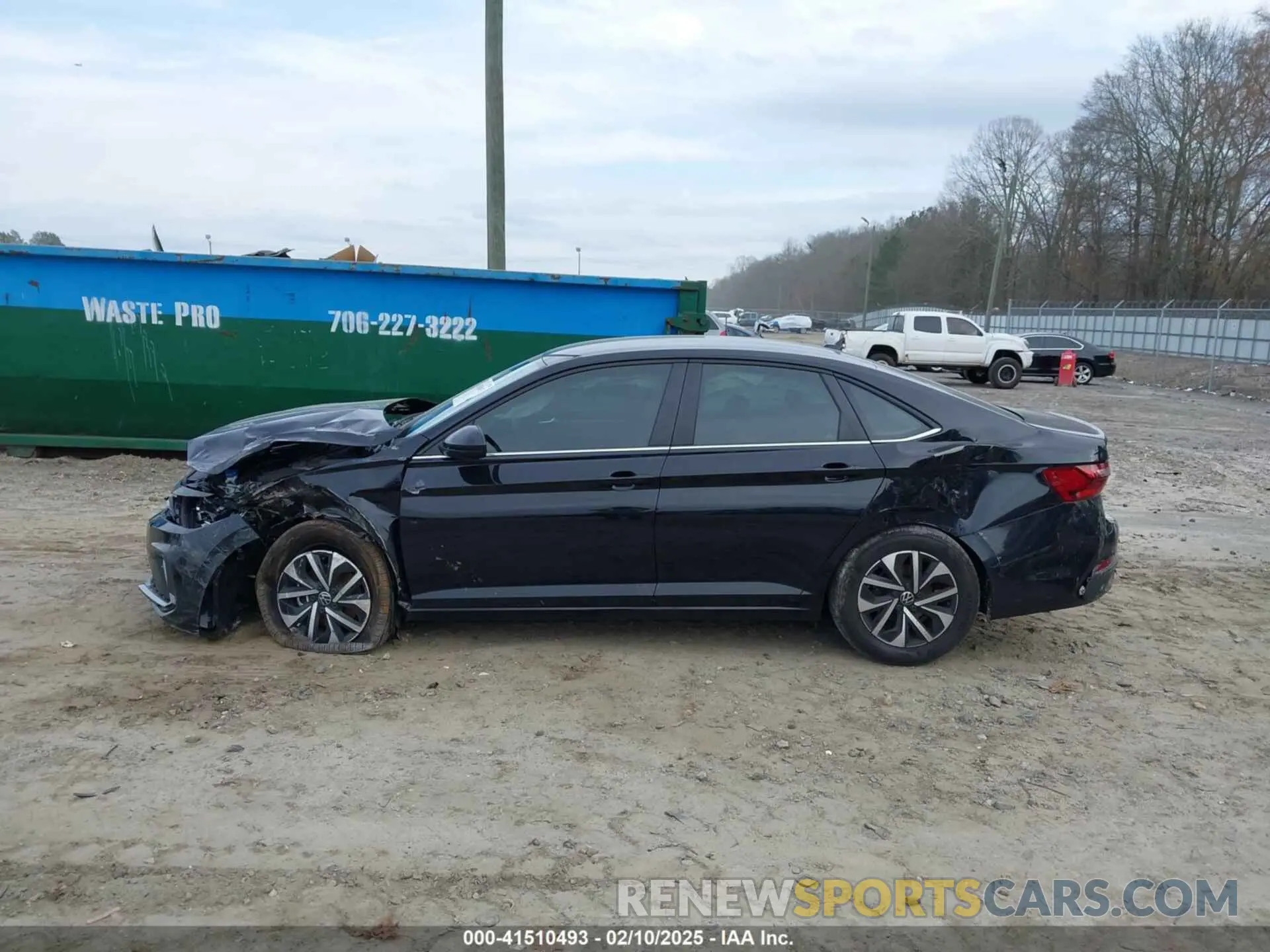 14 fotografías del automóvil dañado 3VW5X7BU7SM000763 VOLKSWAGEN JETTA 2025