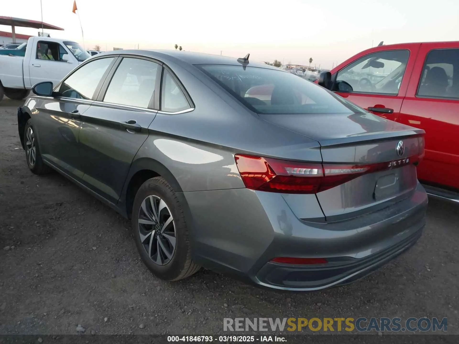 3 fotografías del automóvil dañado 3VW5X7BU7SM013903 VOLKSWAGEN JETTA 2025