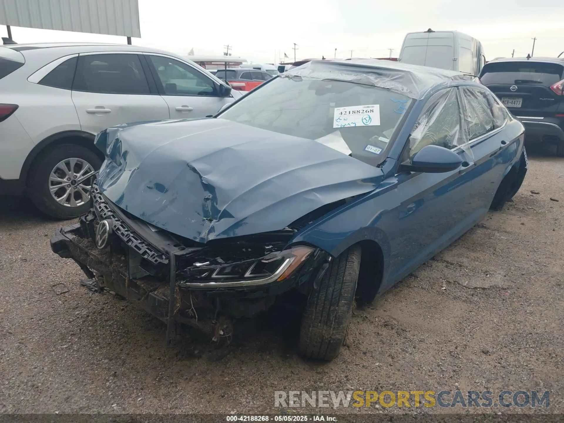 2 fotografías del automóvil dañado 3VW7X7BU0SM043351 VOLKSWAGEN JETTA 2025
