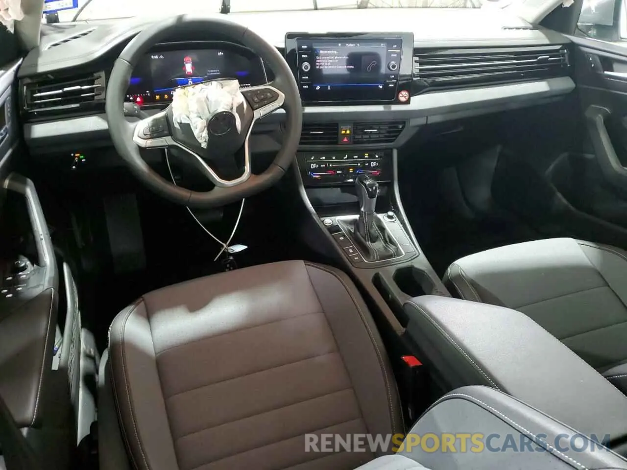 8 fotografías del automóvil dañado 3VW7X7BU0SM061865 VOLKSWAGEN JETTA 2025
