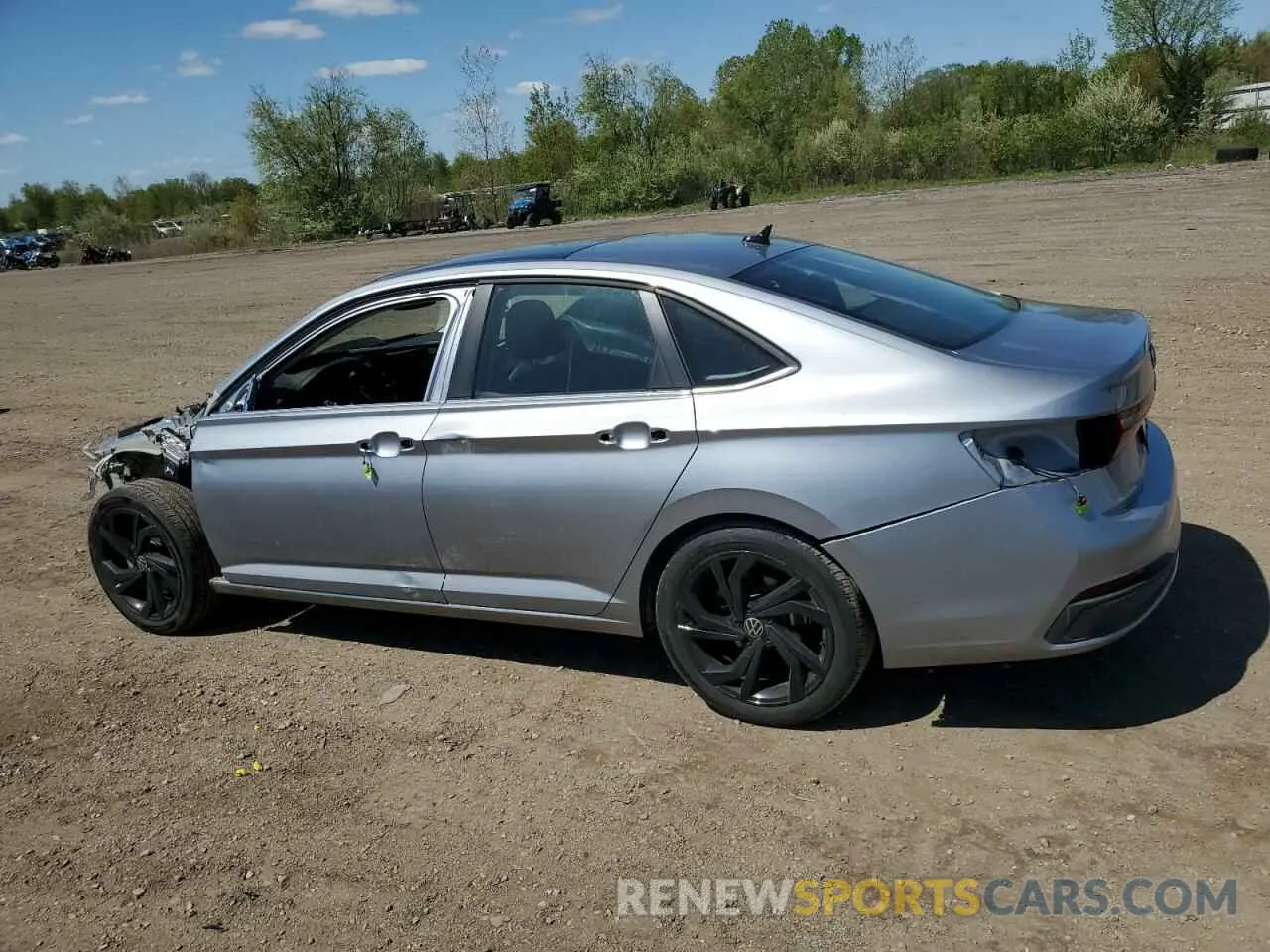 2 fotografías del automóvil dañado 3VW7X7BU1SM007586 VOLKSWAGEN JETTA 2025