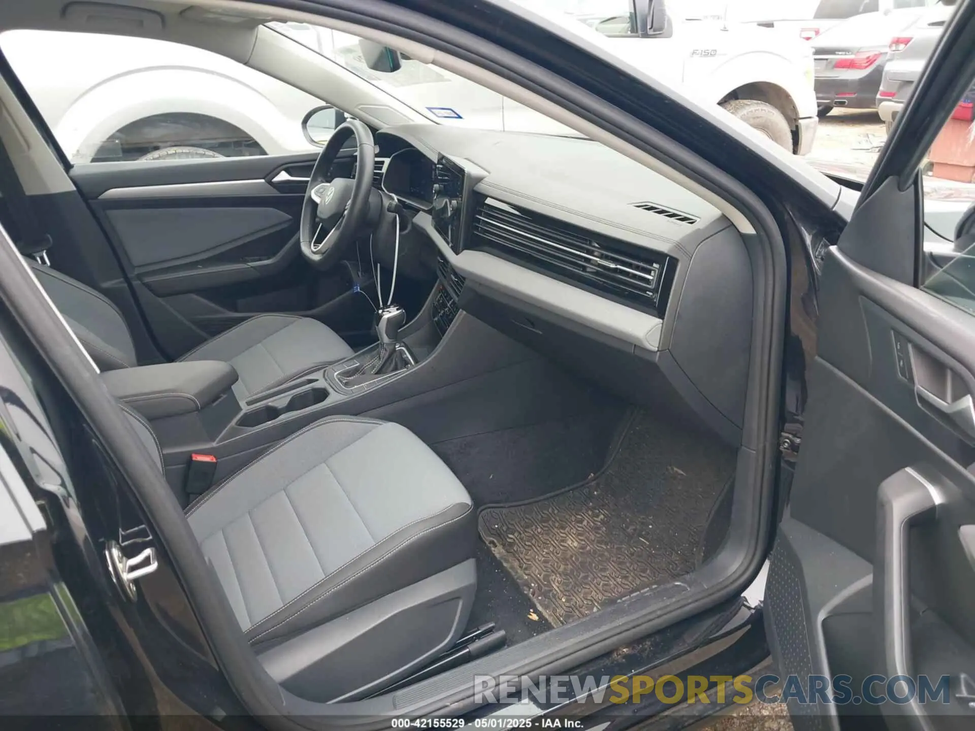 5 fotografías del automóvil dañado 3VW7X7BU2SM003952 VOLKSWAGEN JETTA 2025