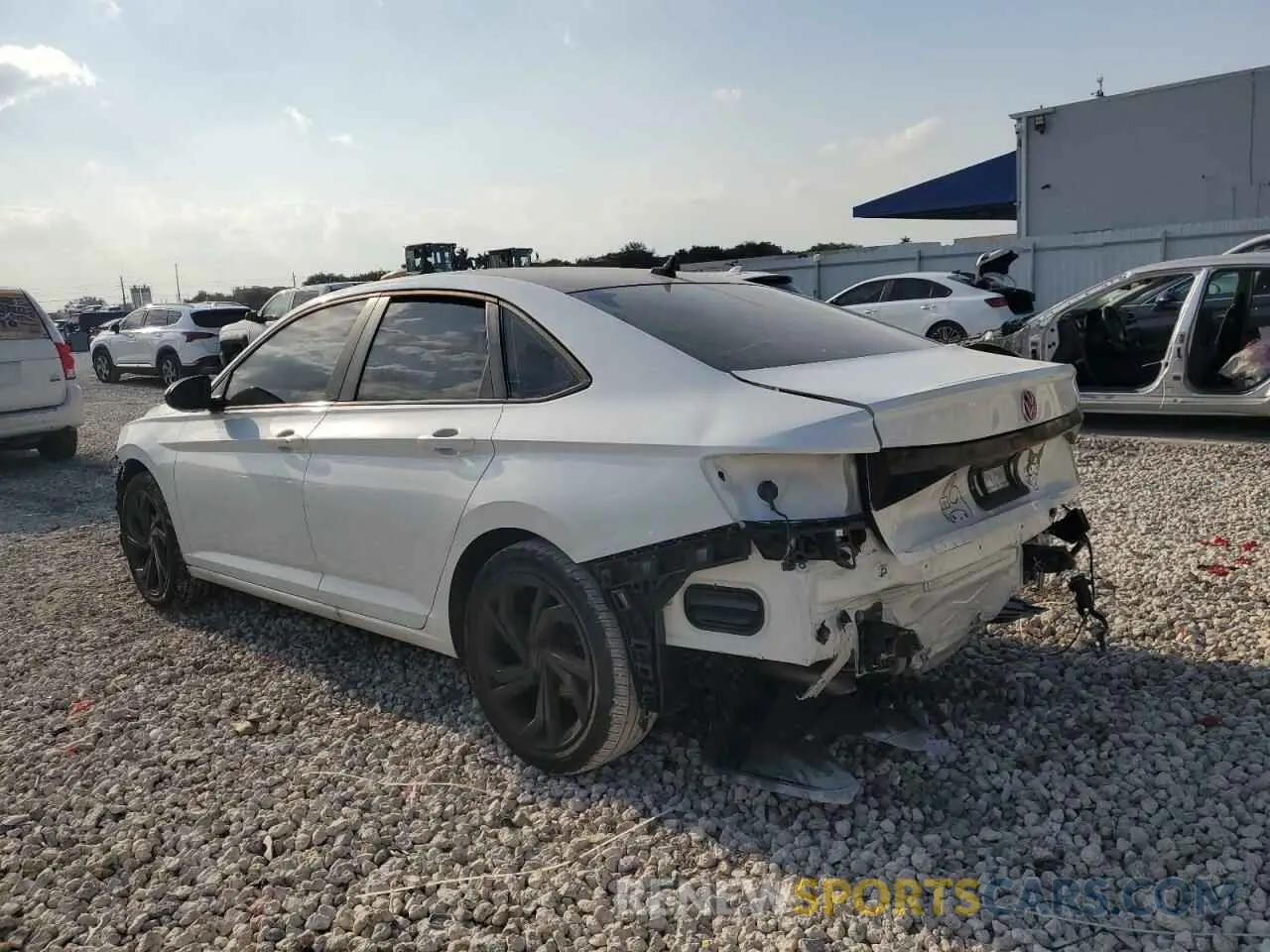 2 fotografías del automóvil dañado 3VW7X7BU3SM013227 VOLKSWAGEN JETTA 2025
