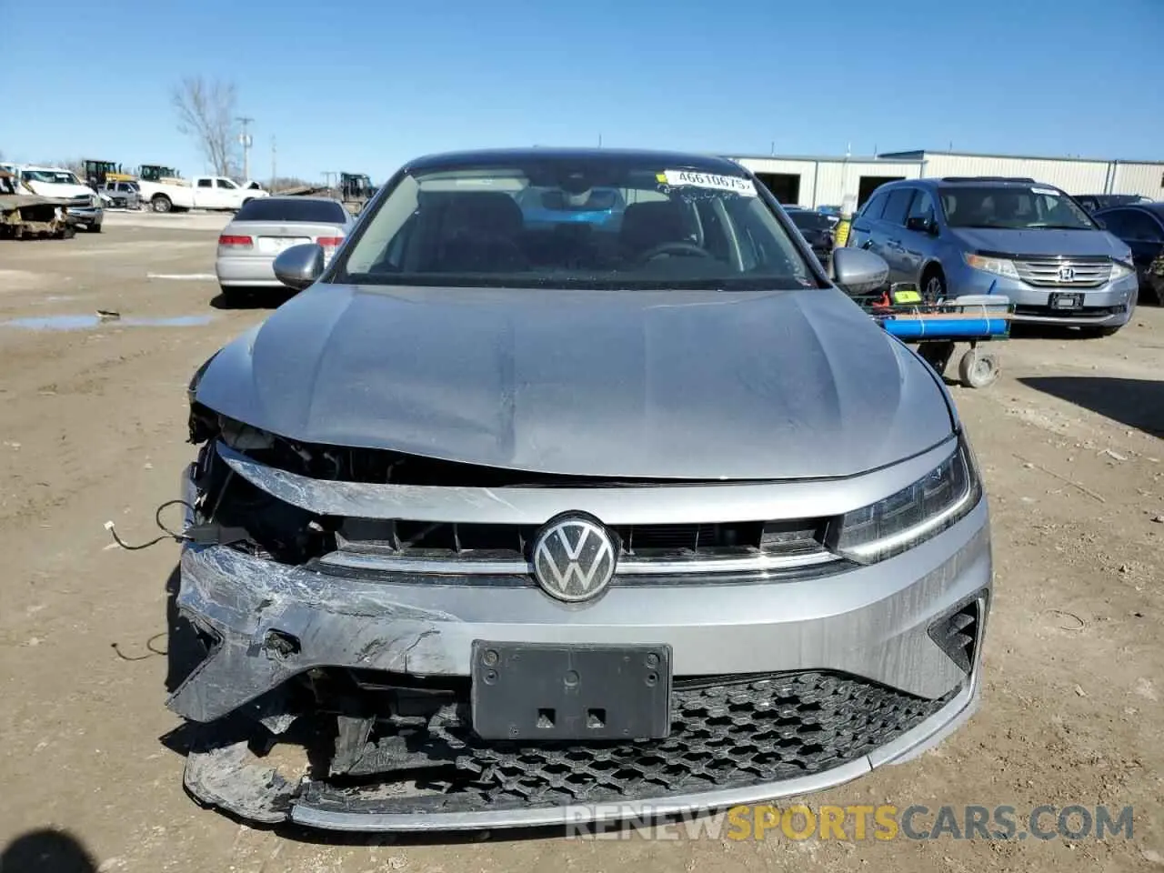 5 fotografías del automóvil dañado 3VW7X7BU4SM012541 VOLKSWAGEN JETTA 2025