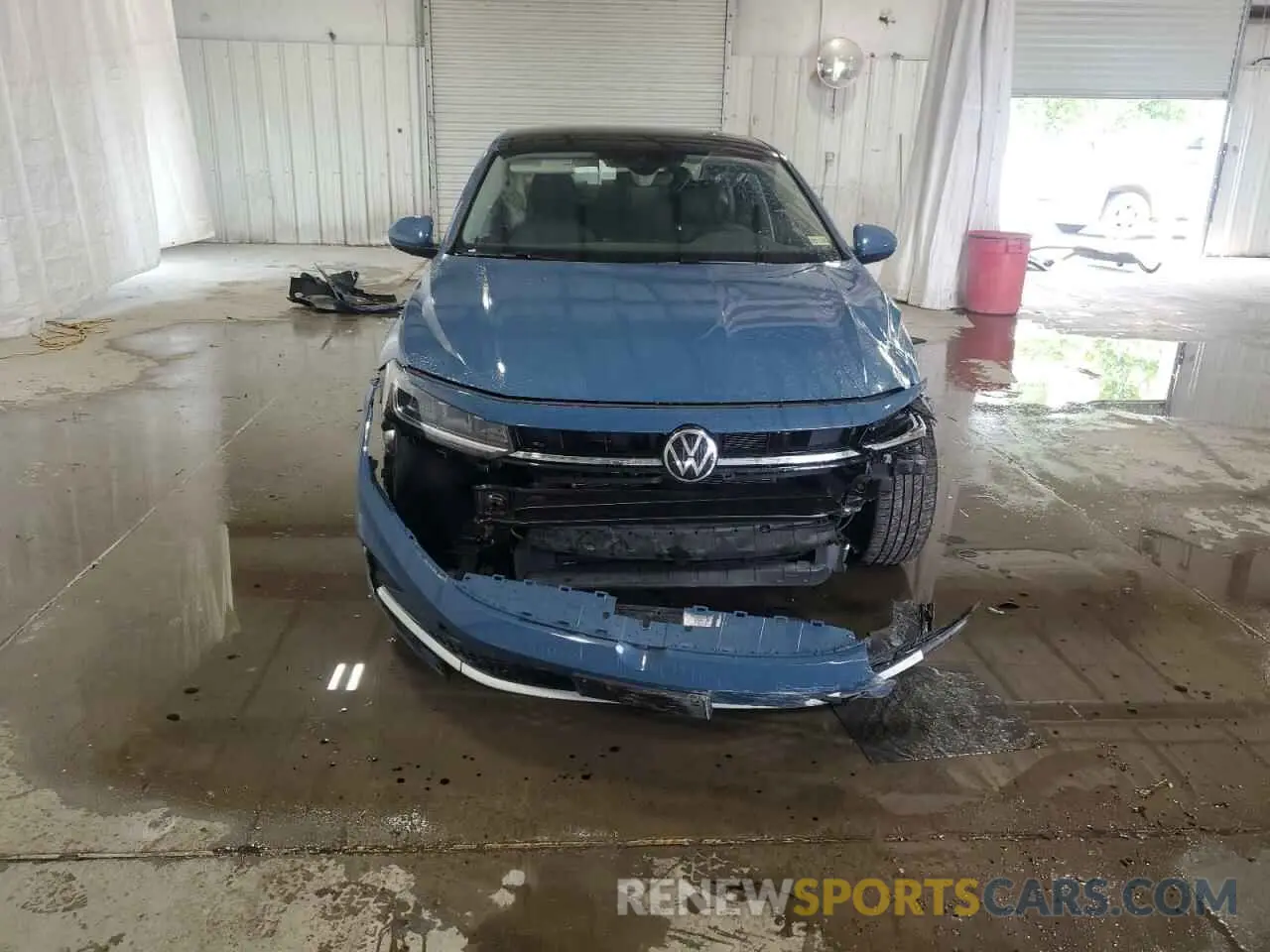5 fotografías del automóvil dañado 3VW7X7BU4SM031087 VOLKSWAGEN JETTA 2025