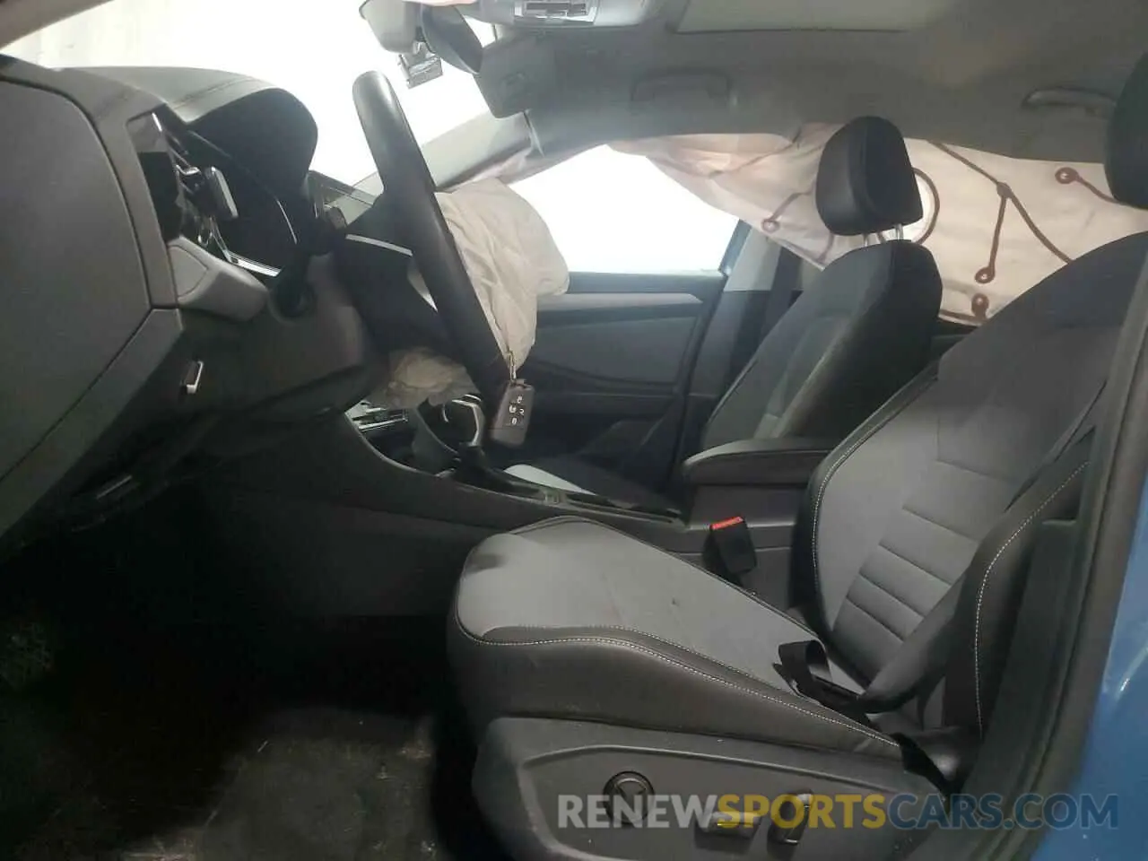 7 fotografías del automóvil dañado 3VW7X7BU4SM031087 VOLKSWAGEN JETTA 2025