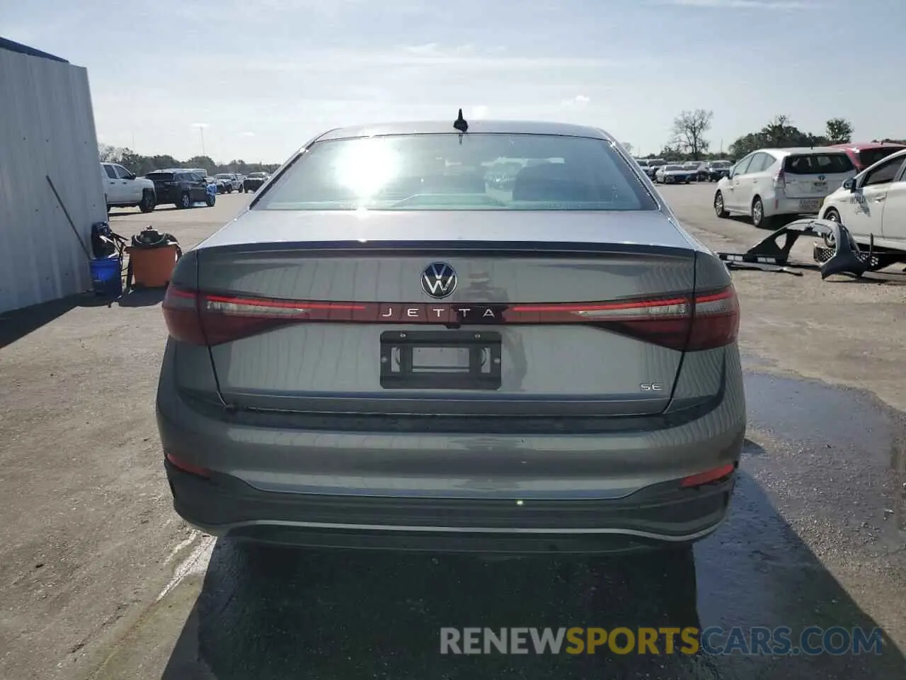 6 fotografías del automóvil dañado 3VW7X7BU4SM050478 VOLKSWAGEN JETTA 2025