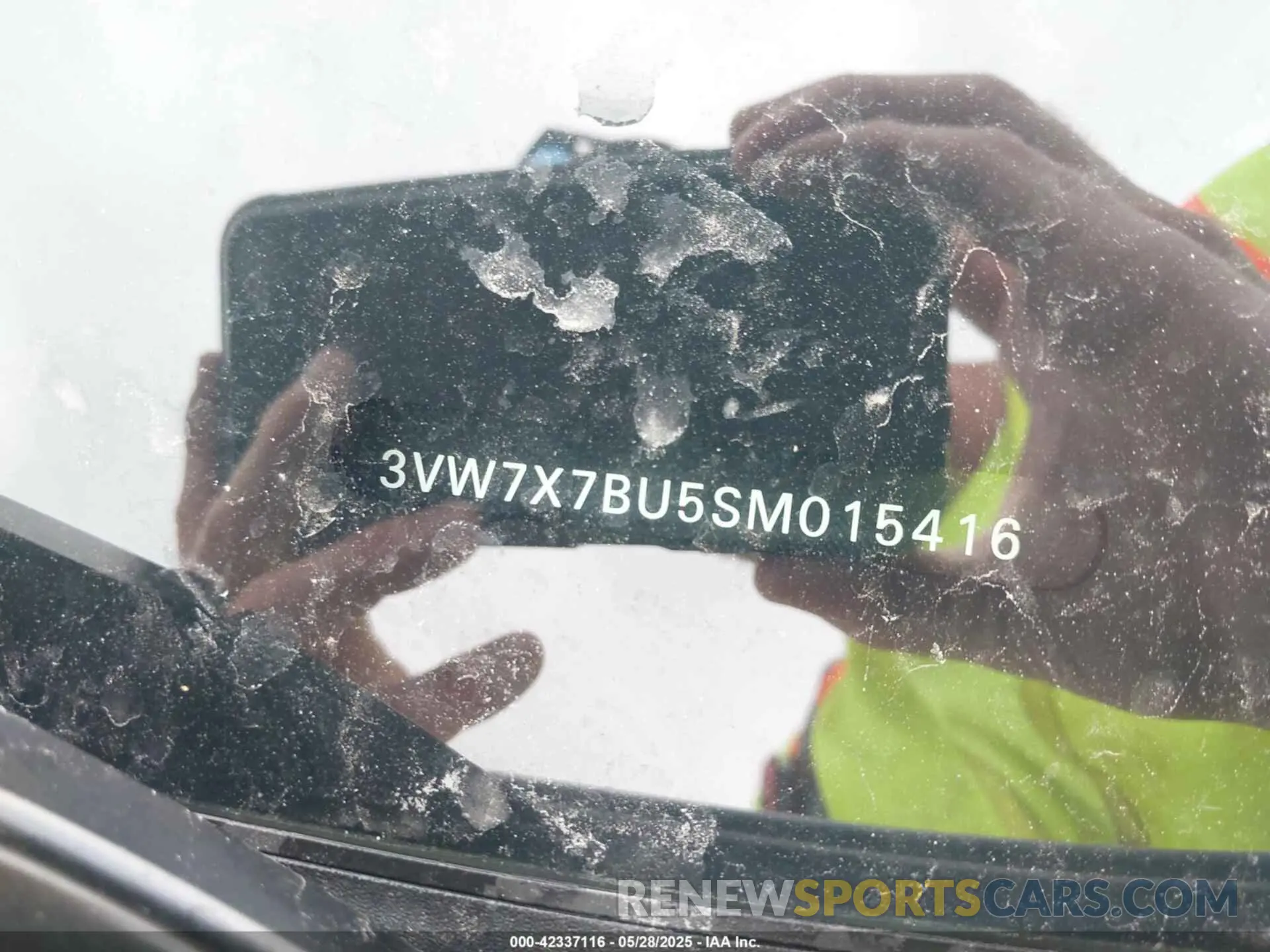 9 fotografías del automóvil dañado 3VW7X7BU5SM015416 VOLKSWAGEN JETTA 2025