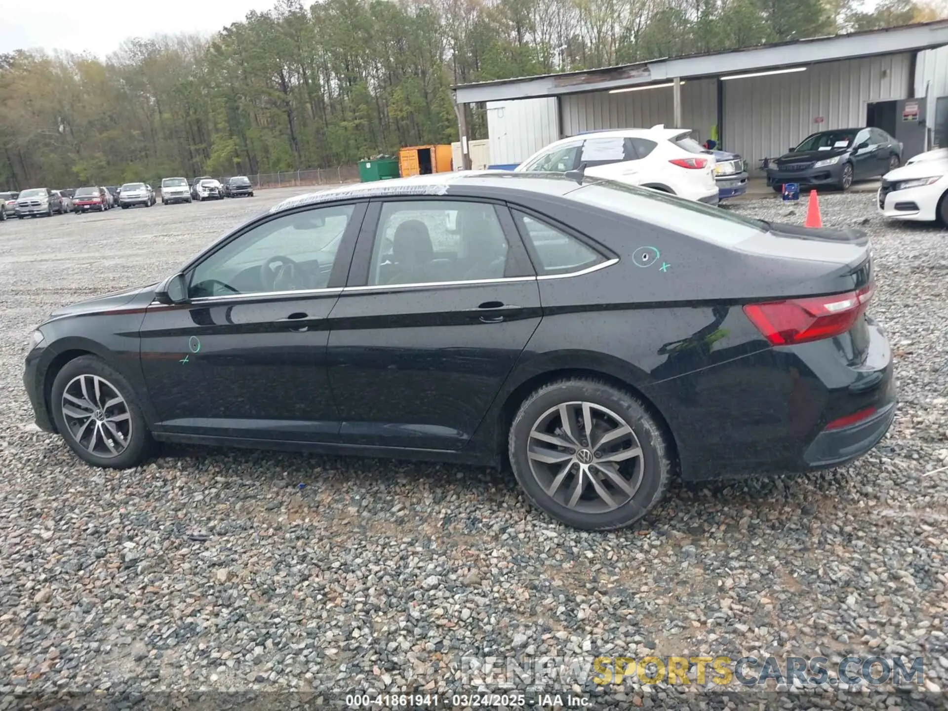 14 fotografías del automóvil dañado 3VW7X7BU5SM029526 VOLKSWAGEN JETTA 2025
