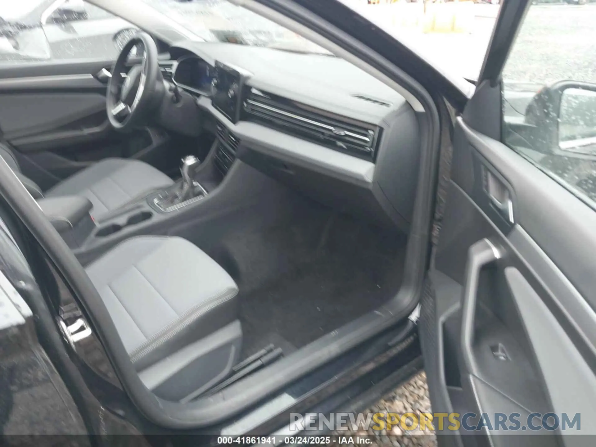 5 fotografías del automóvil dañado 3VW7X7BU5SM029526 VOLKSWAGEN JETTA 2025