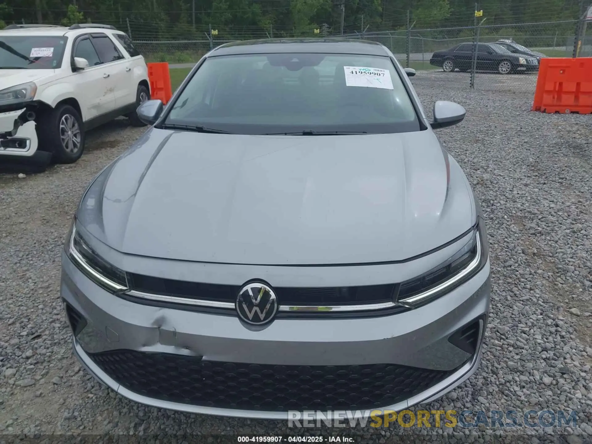 12 fotografías del automóvil dañado 3VW7X7BU9SM014480 VOLKSWAGEN JETTA 2025