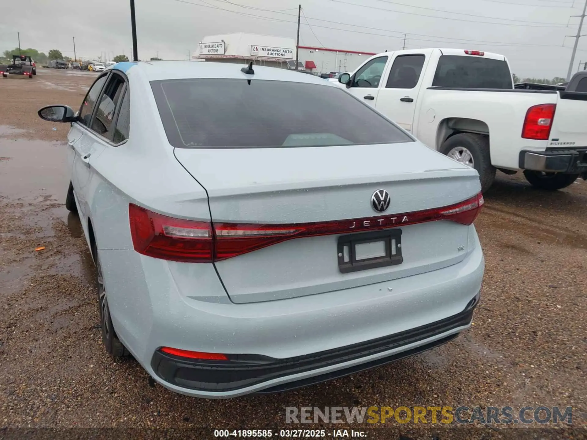 3 fotografías del automóvil dañado 3VW7X7BU9SM020232 VOLKSWAGEN JETTA 2025
