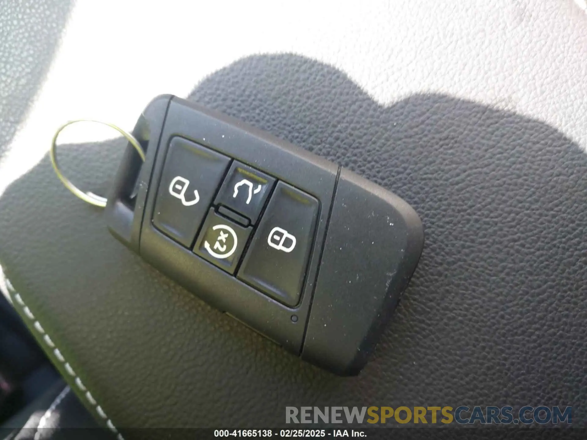 11 fotografías del automóvil dañado 3VW7X7BUXSM041624 VOLKSWAGEN JETTA 2025