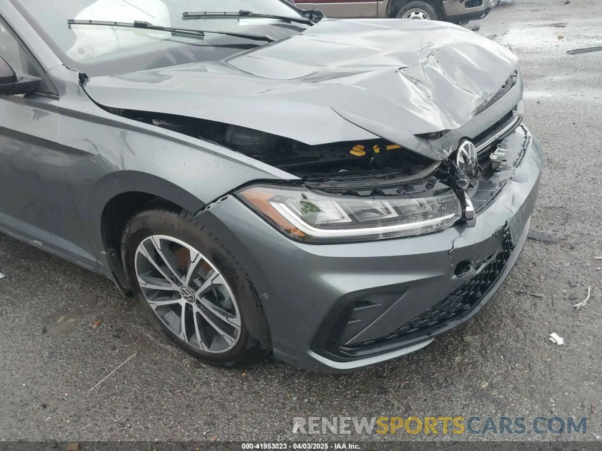 18 fotografías del automóvil dañado 3VWBX7BU2SM000558 VOLKSWAGEN JETTA 2025