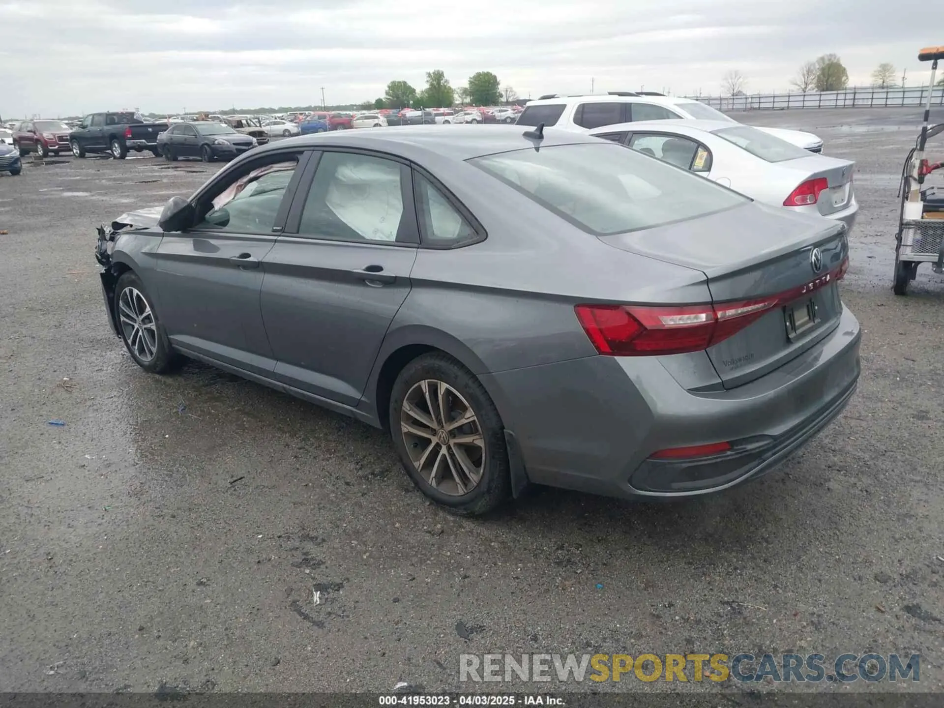 3 fotografías del automóvil dañado 3VWBX7BU2SM000558 VOLKSWAGEN JETTA 2025
