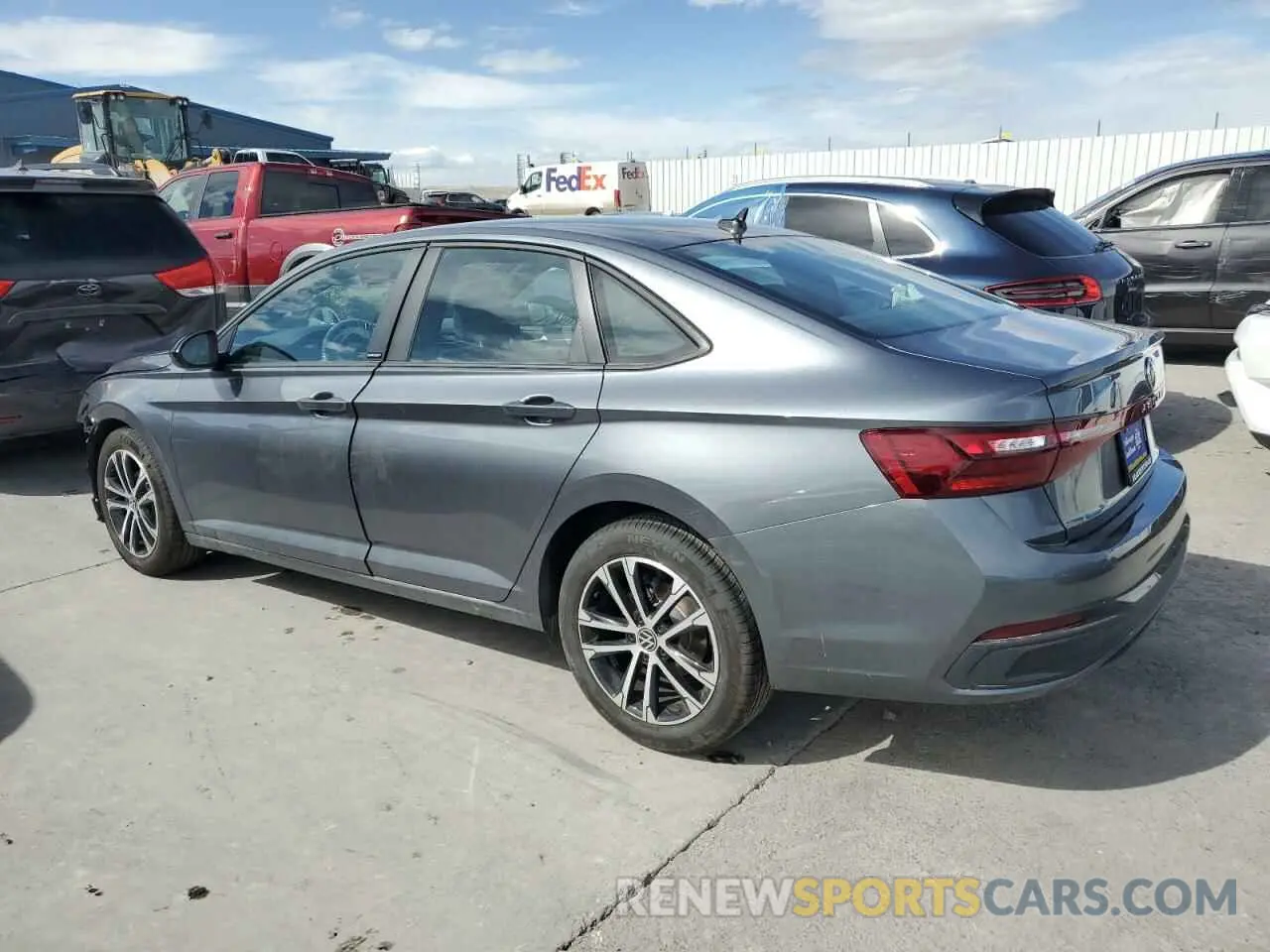 2 fotografías del automóvil dañado 3VWBX7BU2SM043894 VOLKSWAGEN JETTA 2025