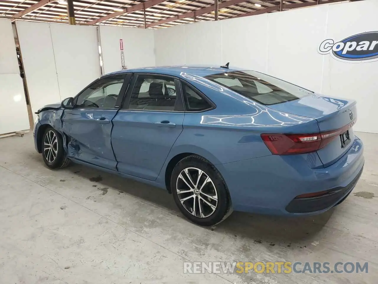 2 fotografías del automóvil dañado 3VWBX7BU7SM027187 VOLKSWAGEN JETTA 2025