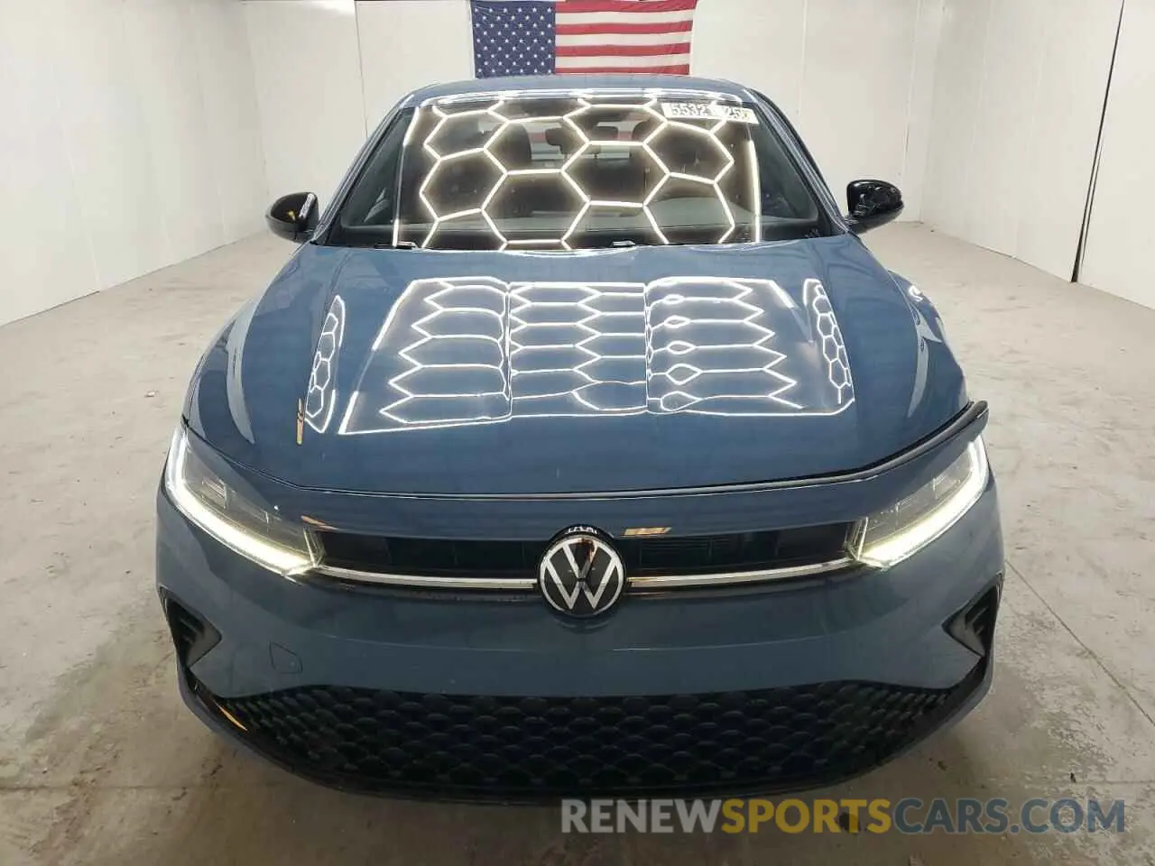 5 fotografías del automóvil dañado 3VWBX7BU7SM027187 VOLKSWAGEN JETTA 2025