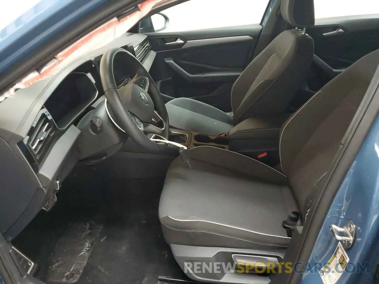 7 fotografías del automóvil dañado 3VWBX7BU7SM027187 VOLKSWAGEN JETTA 2025