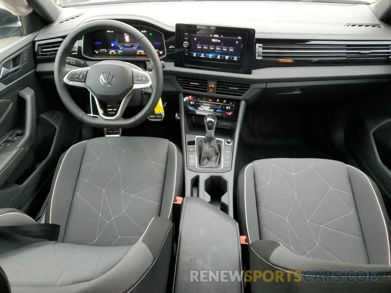 8 fotografías del automóvil dañado 3VWBX7BU8SM035024 VOLKSWAGEN JETTA 2025