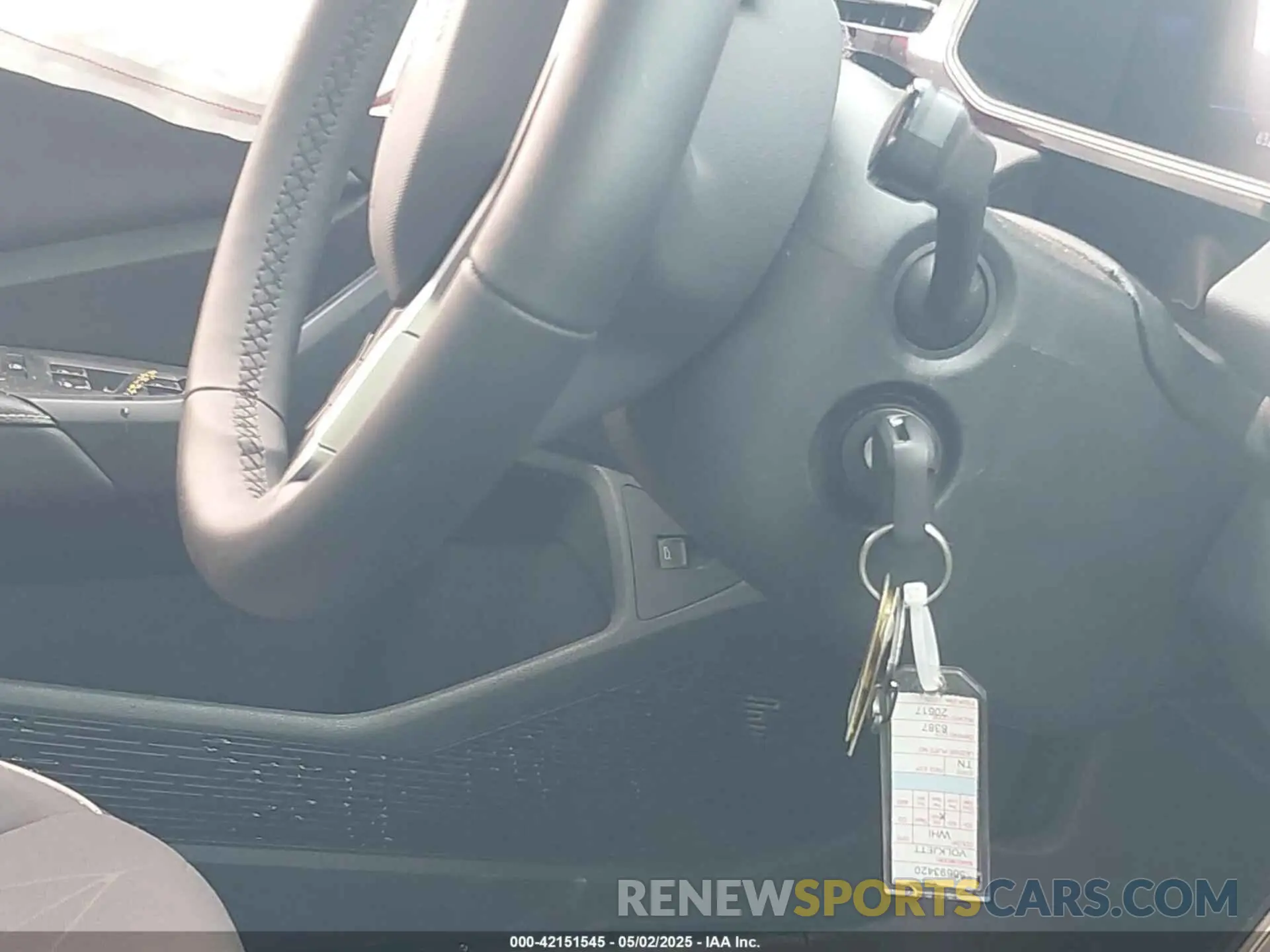 11 fotografías del automóvil dañado 3VWBX7BUXSM048308 VOLKSWAGEN JETTA 2025