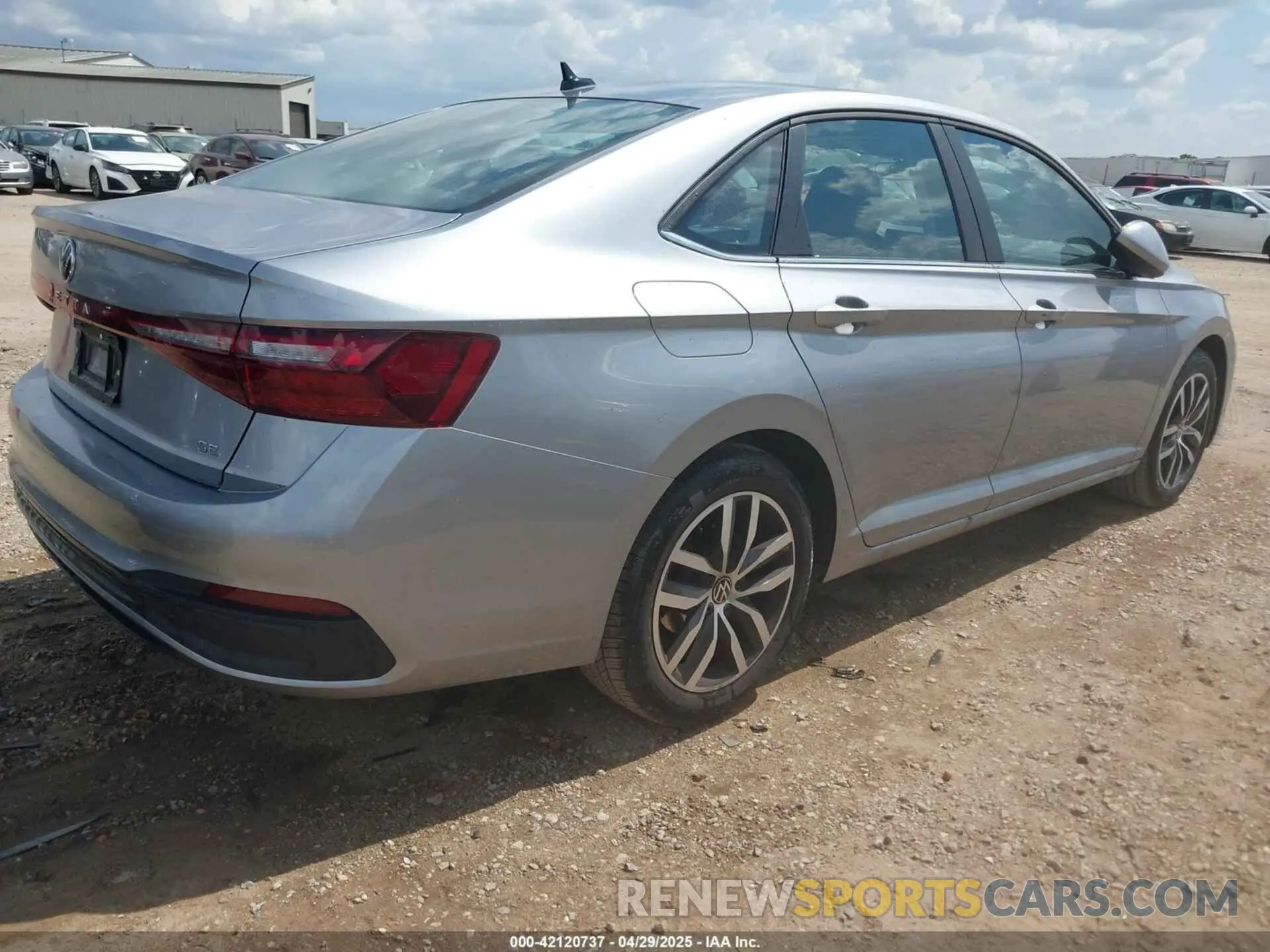 4 fotografías del automóvil dañado 3VWEX7BU1SM025397 VOLKSWAGEN JETTA 2025