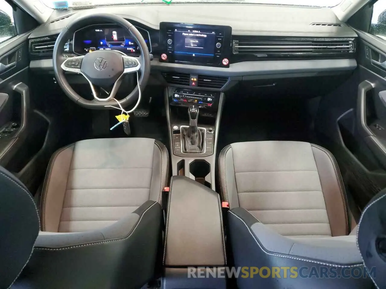 8 fotografías del automóvil dañado 3VWEX7BU8SM024487 VOLKSWAGEN JETTA 2025