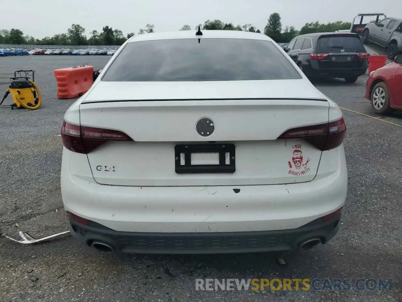 6 fotografías del automóvil dañado 3VW8T7BU0RM027452 VOLKSWAGEN JETTA 40TH 2024