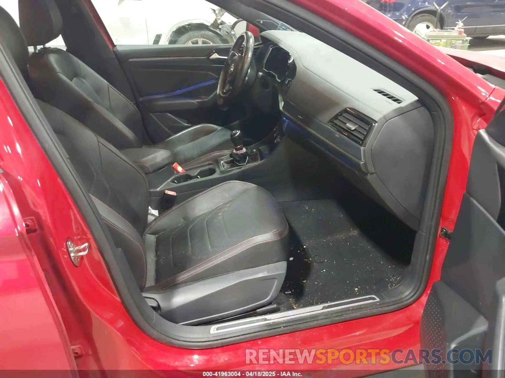 5 fotografías del automóvil dañado 3VW5T7BU9KM258570 VOLKSWAGEN JETTA GLI 2019