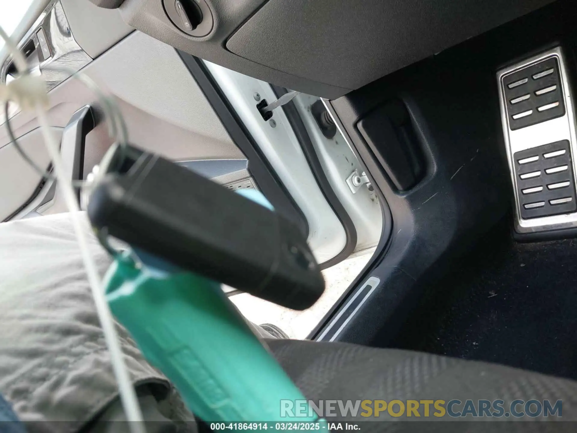 11 fotografías del automóvil dañado 3VW6T7BU9KM243846 VOLKSWAGEN JETTA GLI 2019