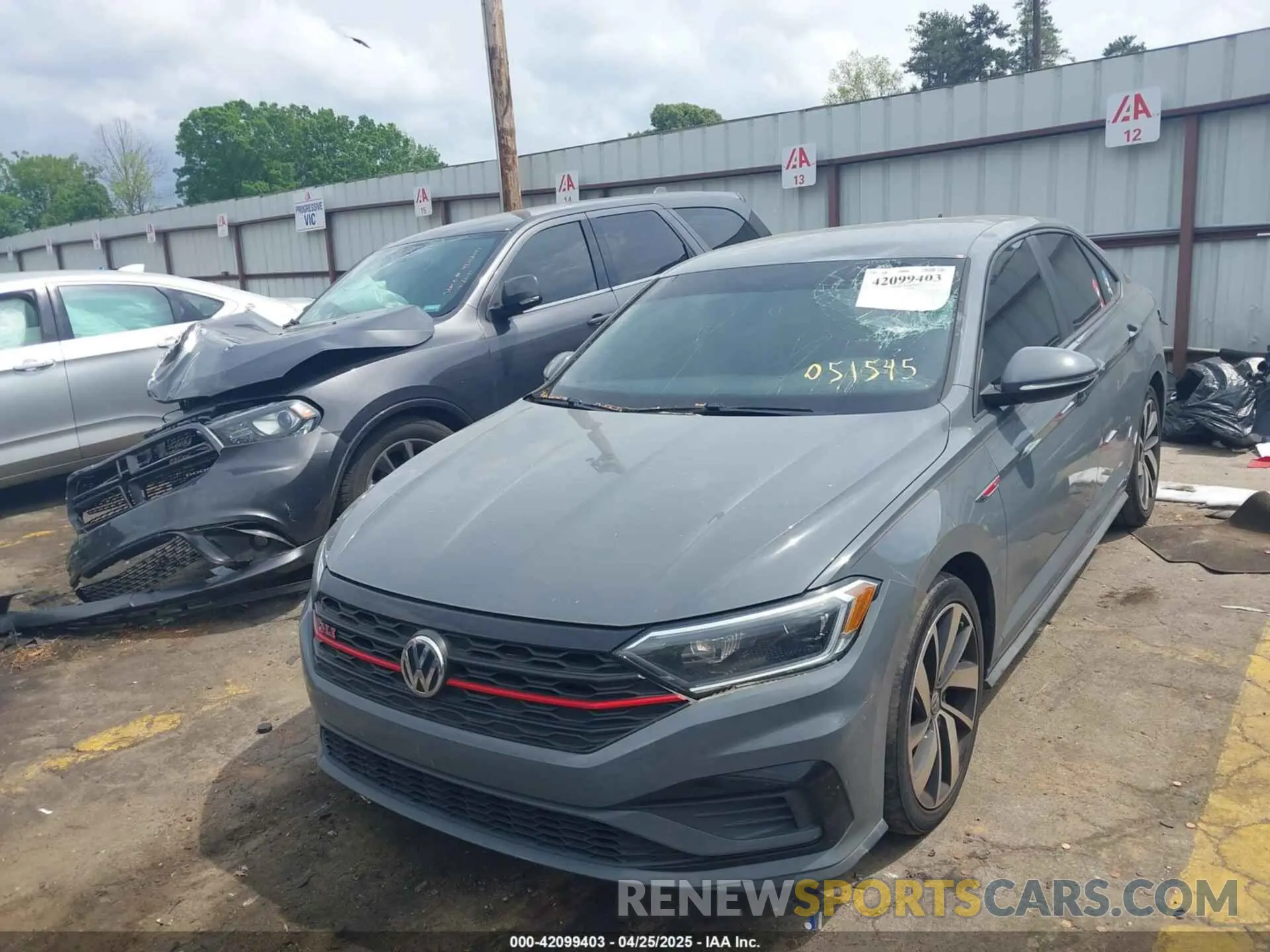 2 fotografías del automóvil dañado 3VW5T7BU3LM051545 VOLKSWAGEN JETTA GLI 2020