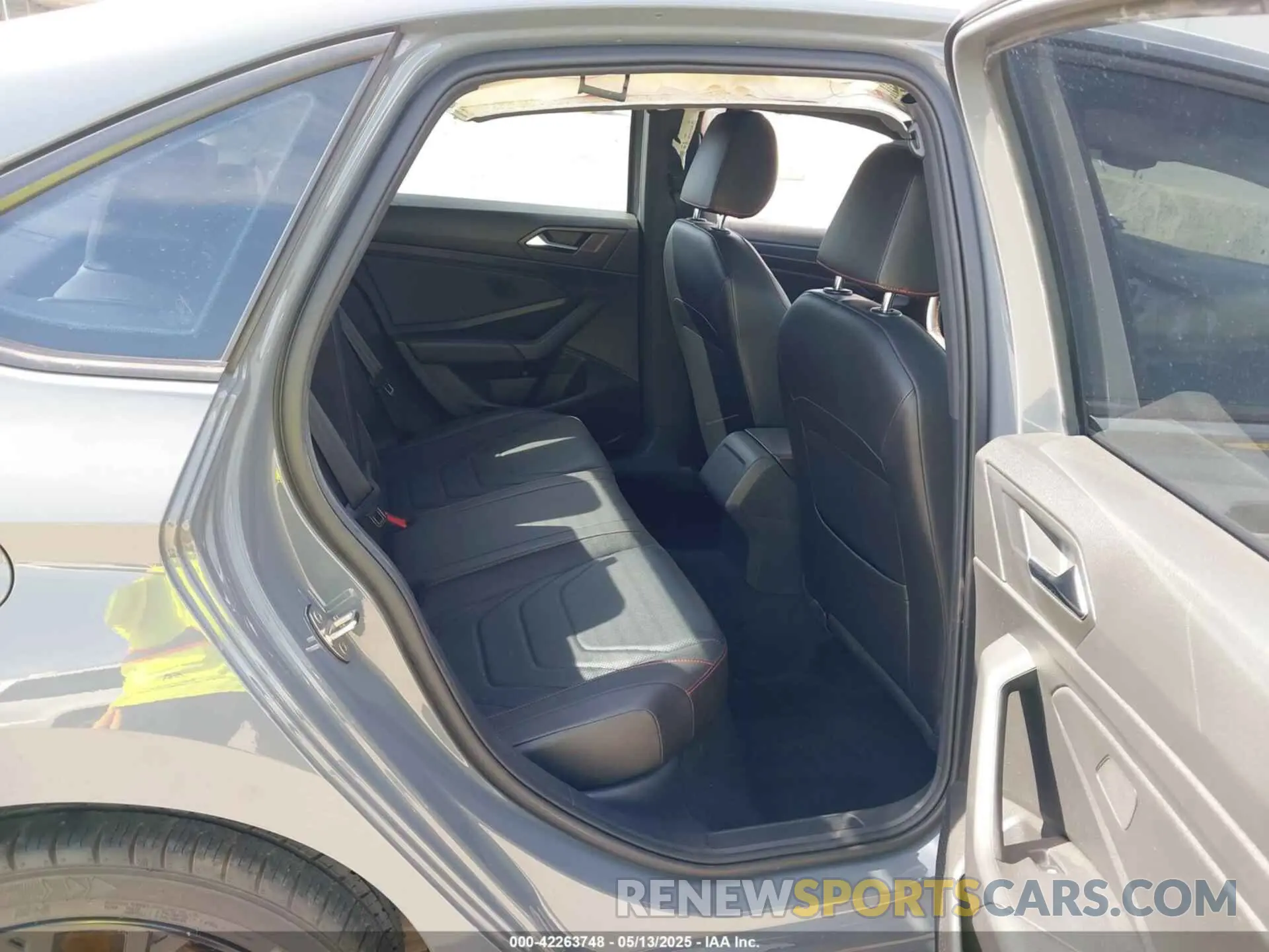 8 fotografías del automóvil dañado 3VW6T7BU0LM047800 VOLKSWAGEN JETTA GLI 2020