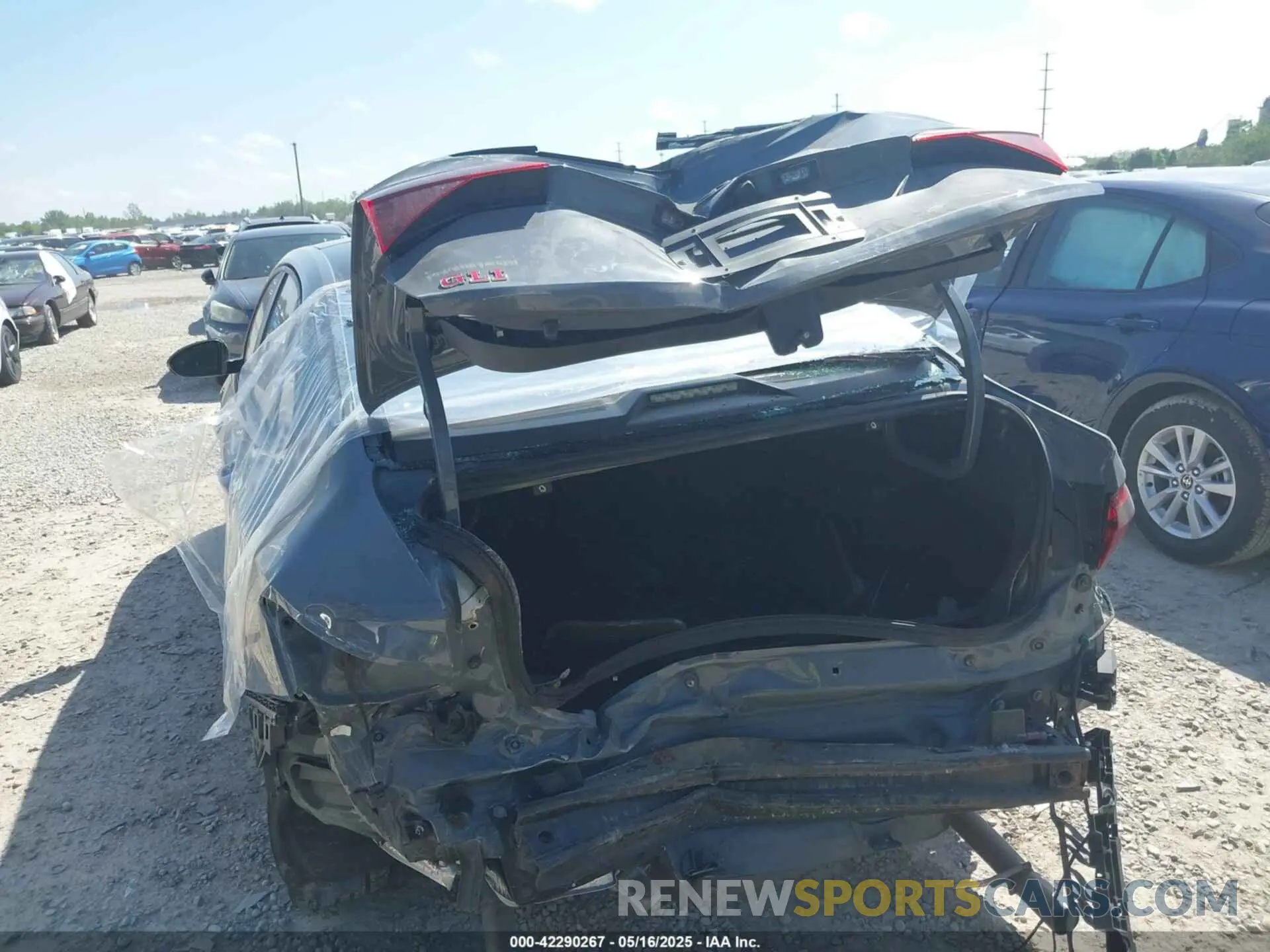 6 fotografías del automóvil dañado 3VW6T7BU3LM078801 VOLKSWAGEN JETTA GLI 2020
