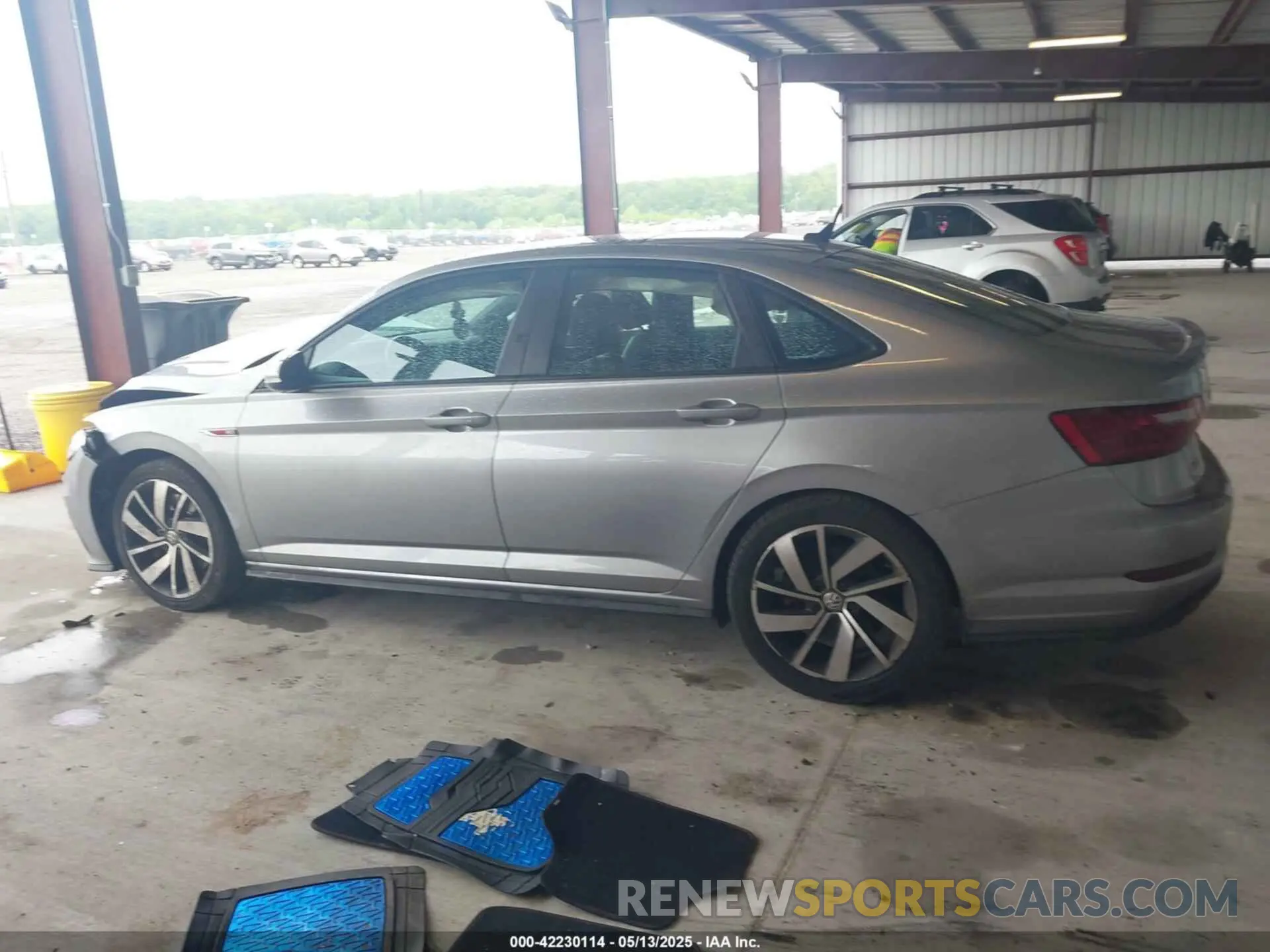 14 fotografías del automóvil dañado 3VW6T7BU7LM088103 VOLKSWAGEN JETTA GLI 2020